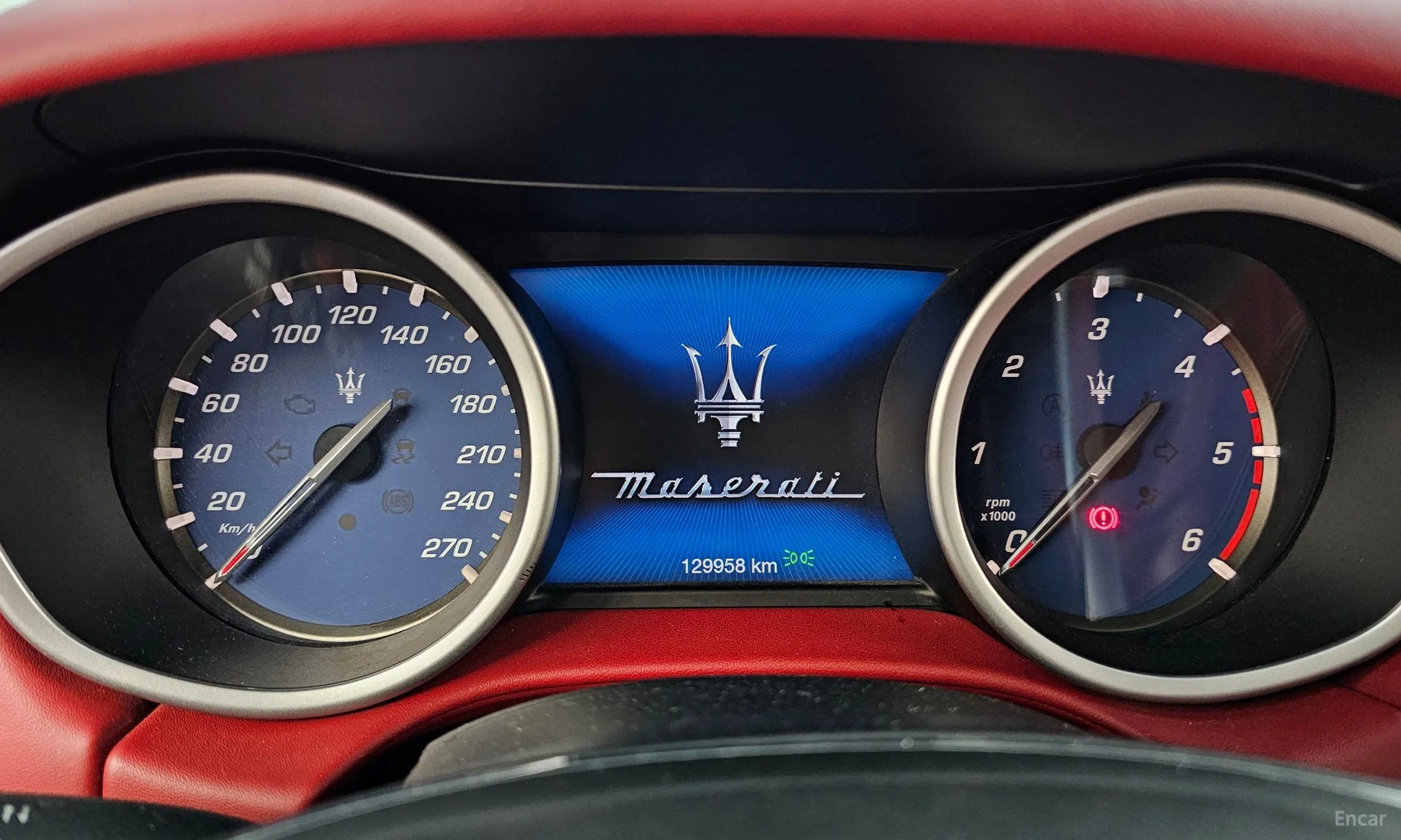 Maserati Ghibli превью 8