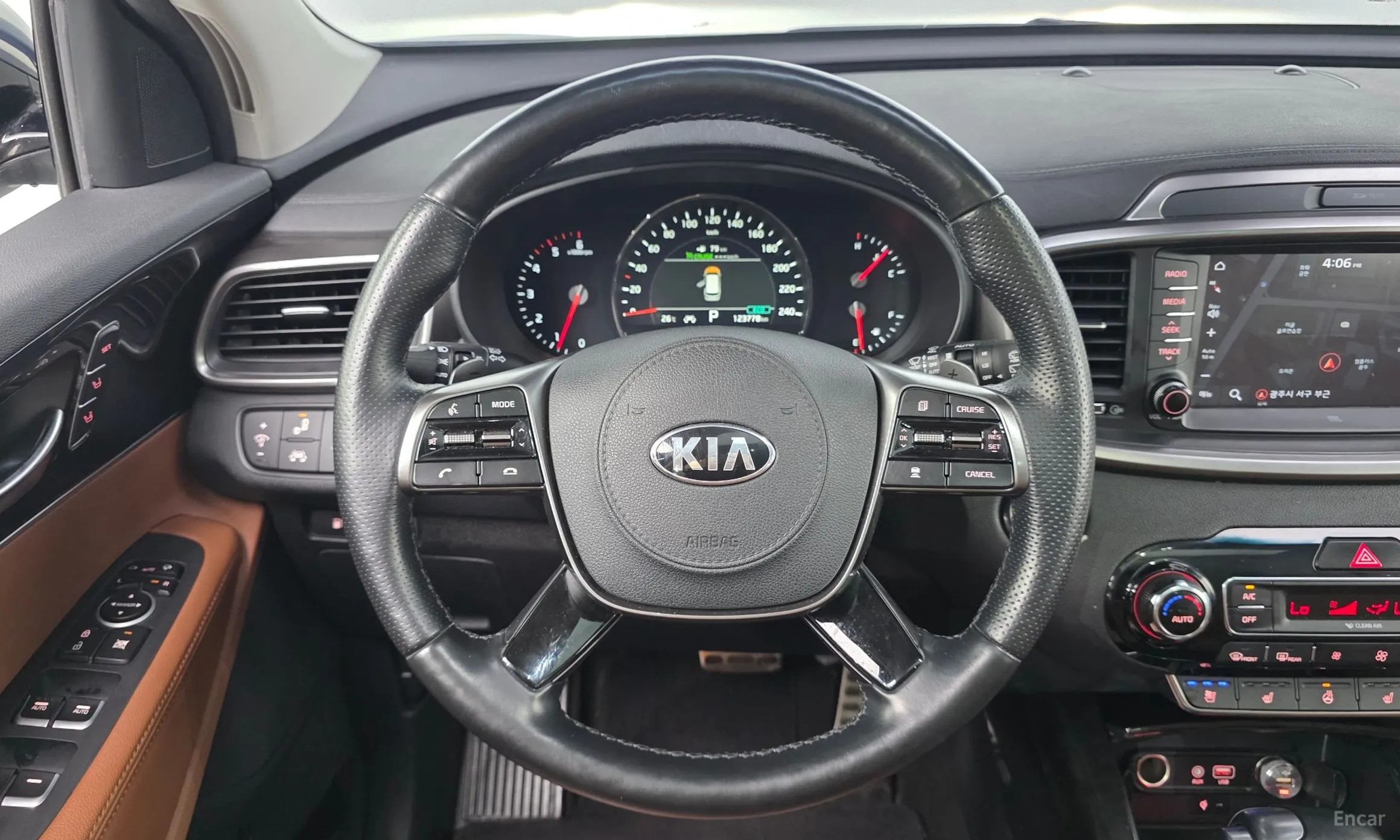 Kia Sorento превью 14