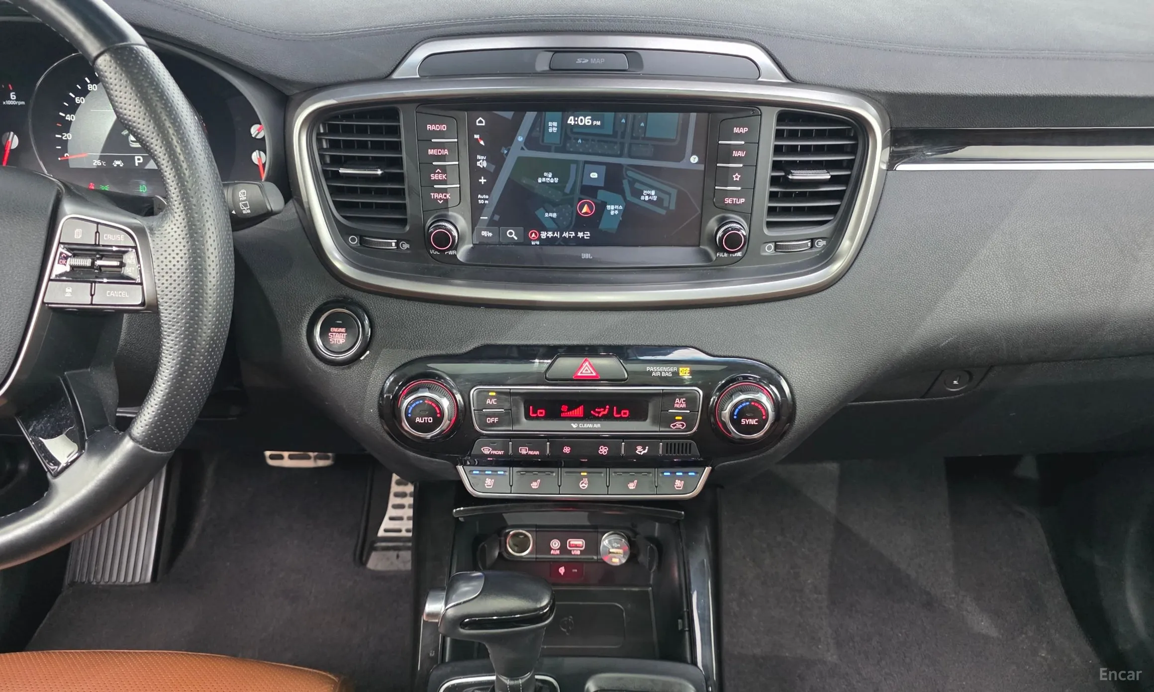 Kia Sorento превью 17