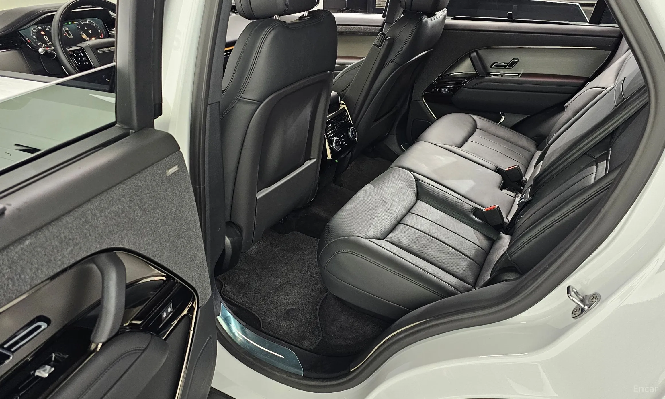 Land Rover Range Rover Sport 3rd Generation превью 11