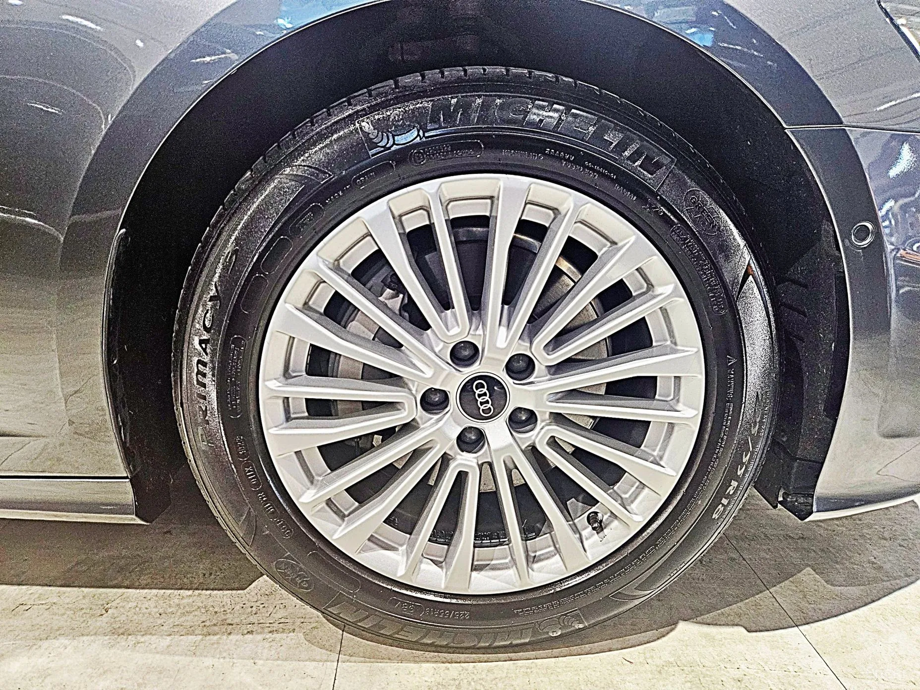 Audi A6 (C8) превью 5
