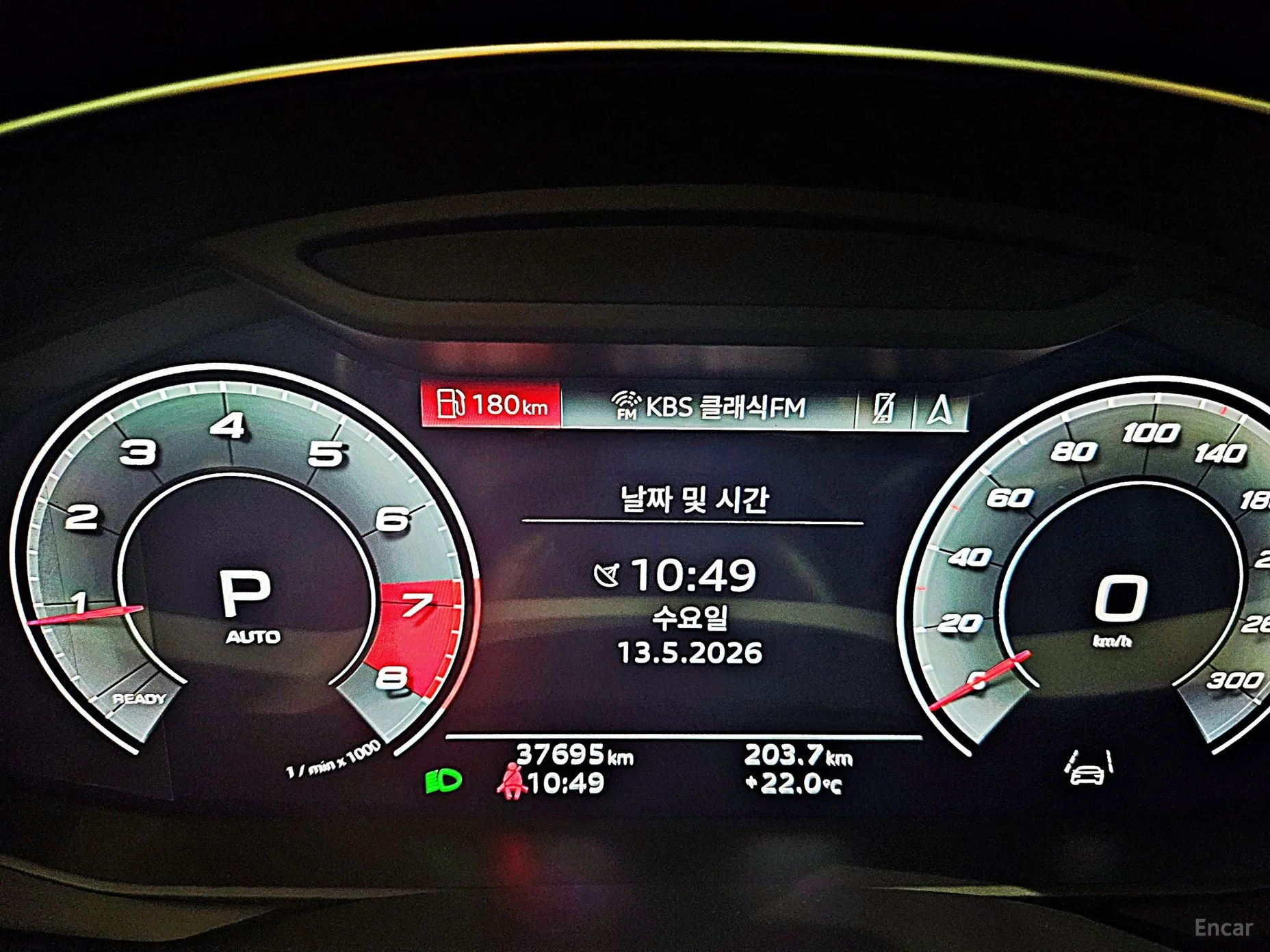 Audi A6 (C8) превью 8