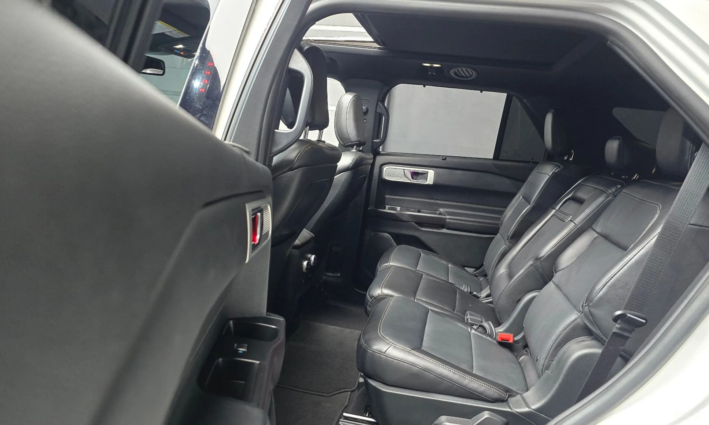 Ford Explorer 6th Generation превью 12
