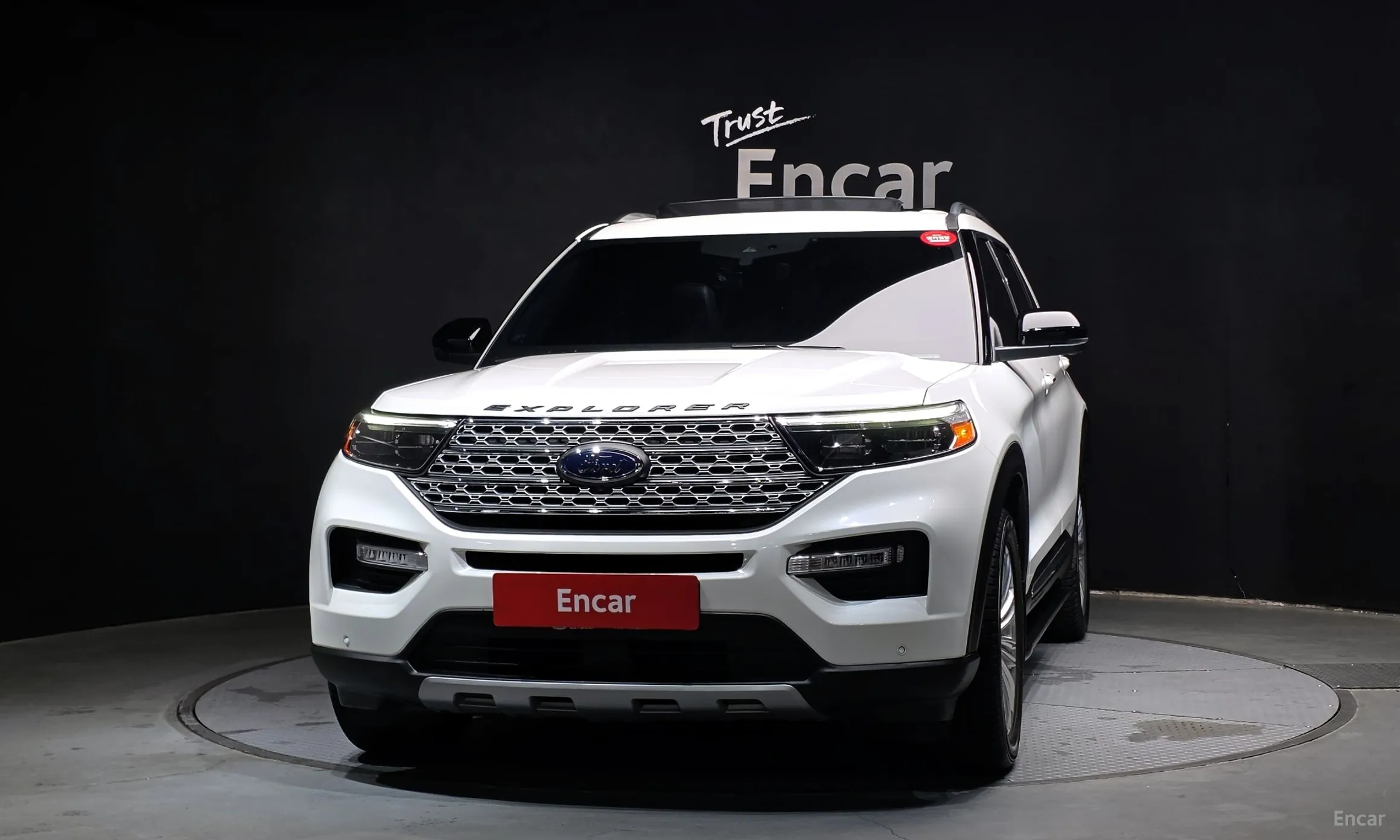 Ford Explorer 6th Generation превью 3