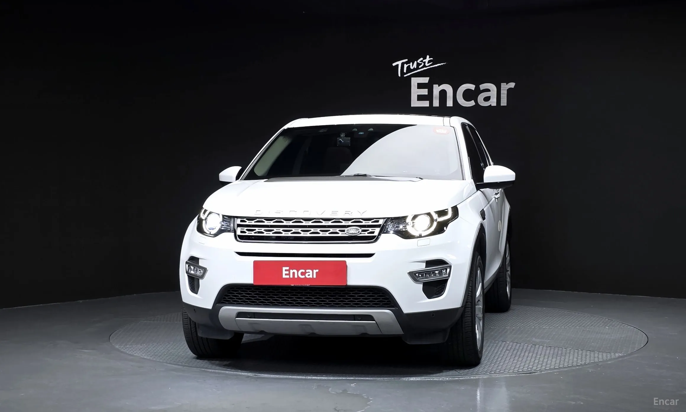 Land Rover Discovery Sports превью 3