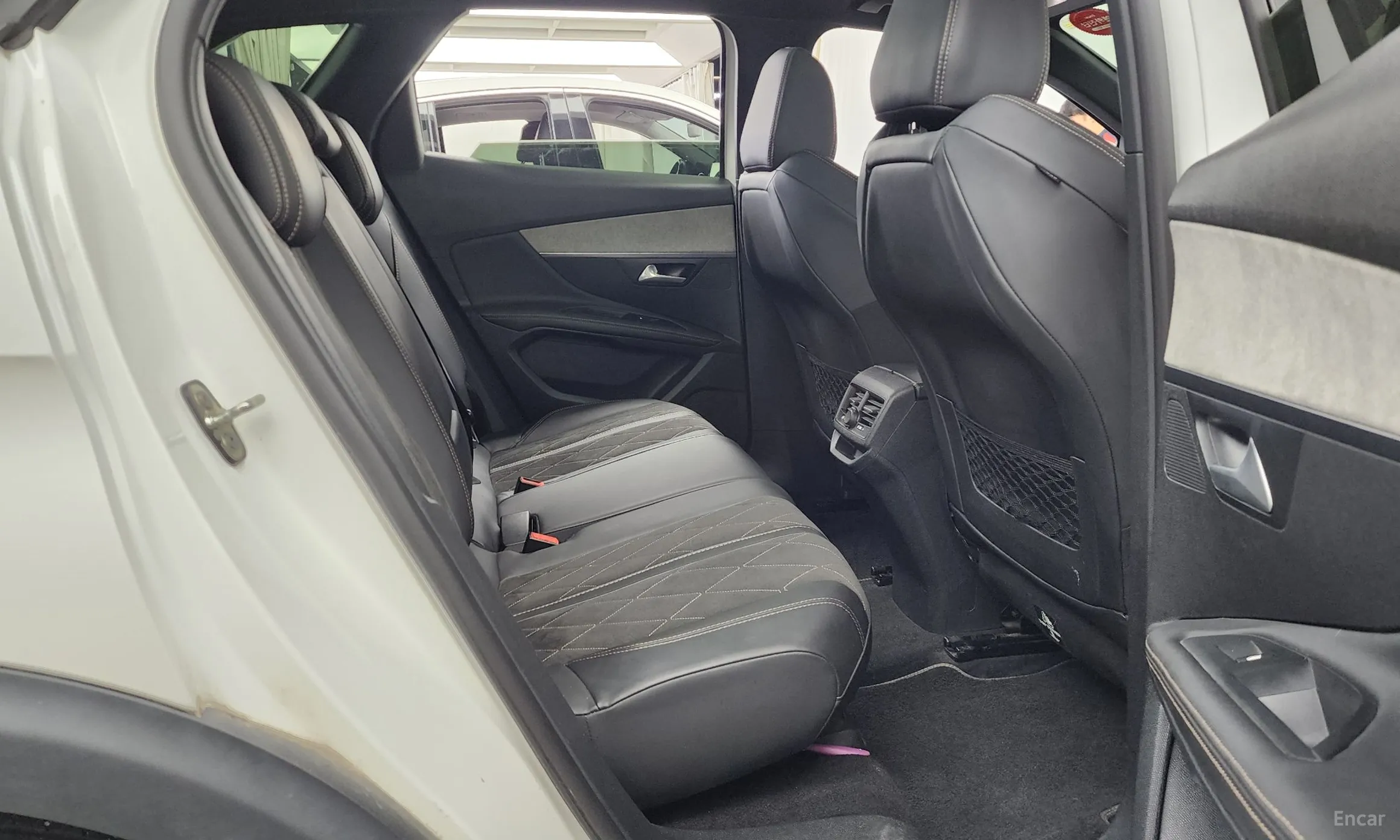 Peugeot 3008 2nd generation превью 12