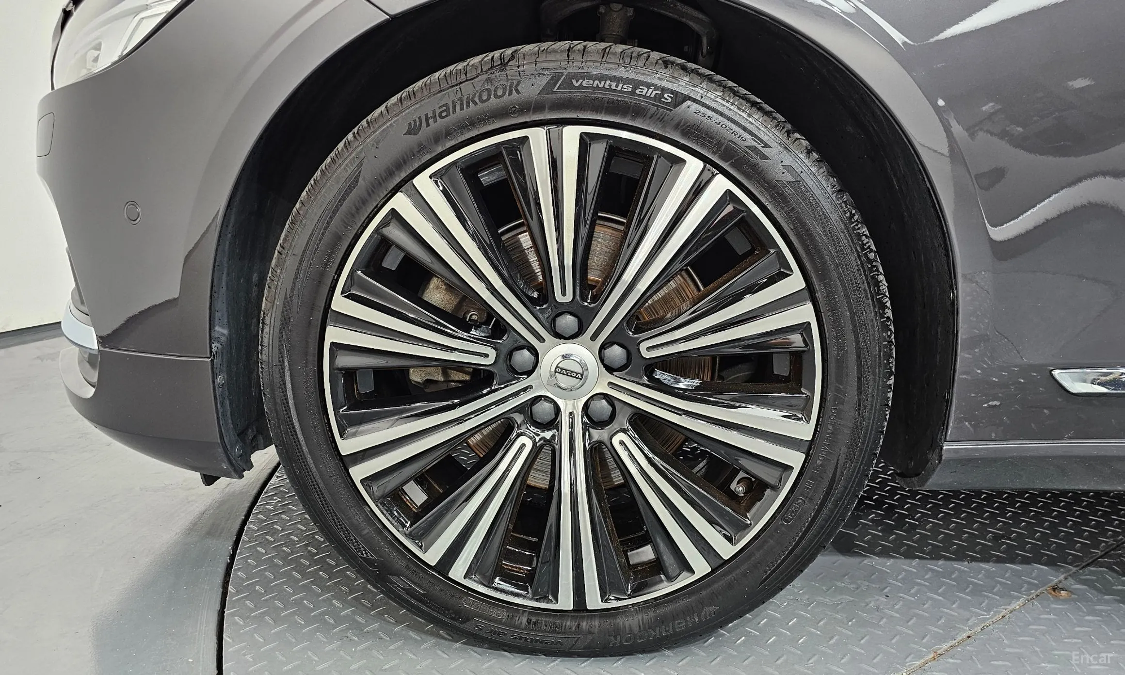 Volvo S90 превью 5