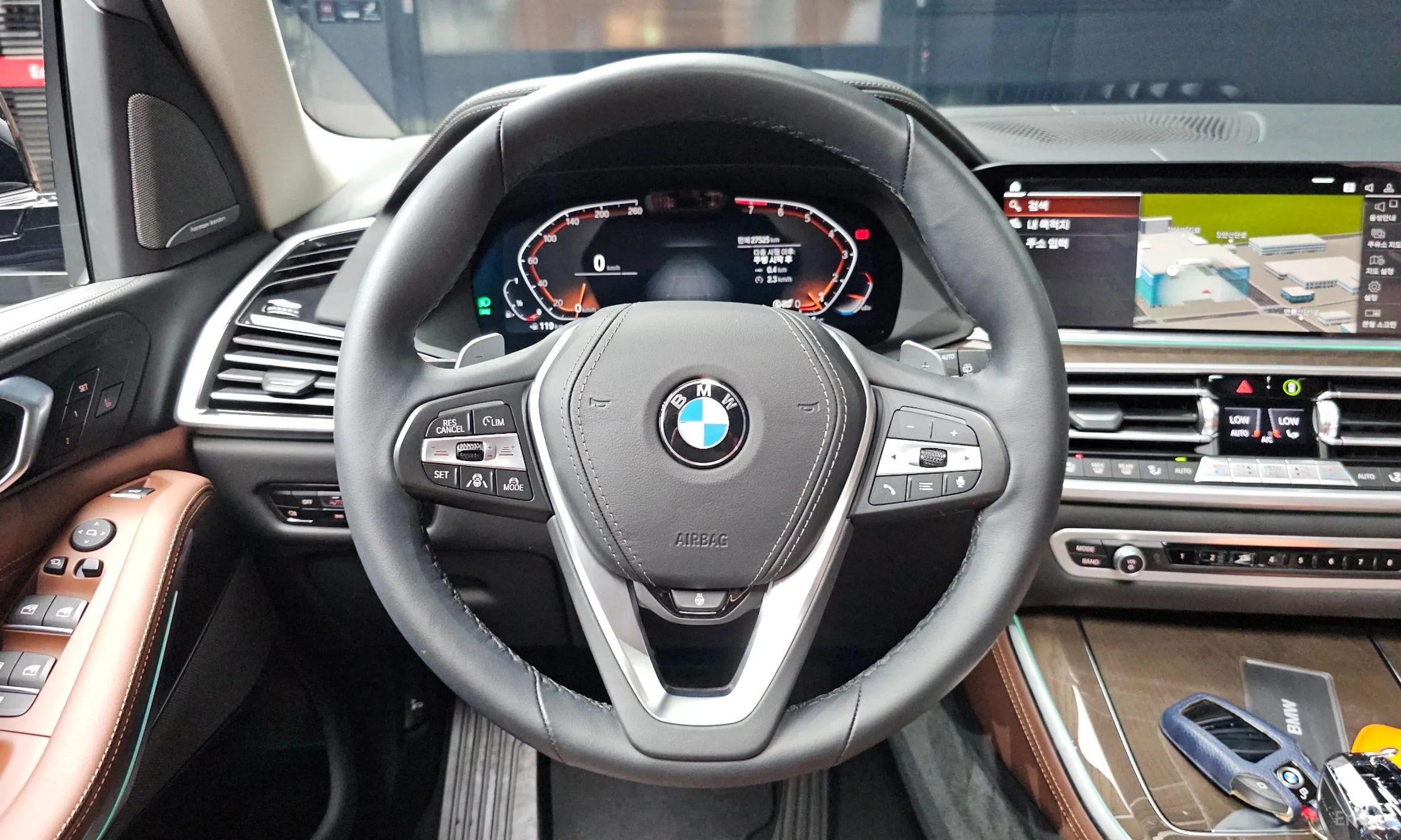 BMW X5 (G05) превью 13