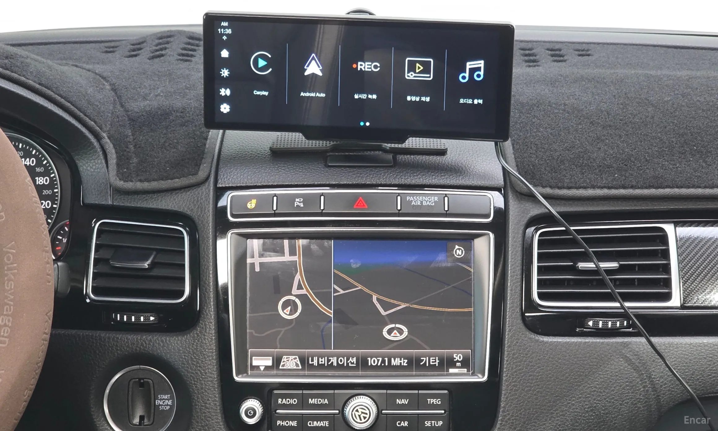 Volkswagen New Touareg превью 14