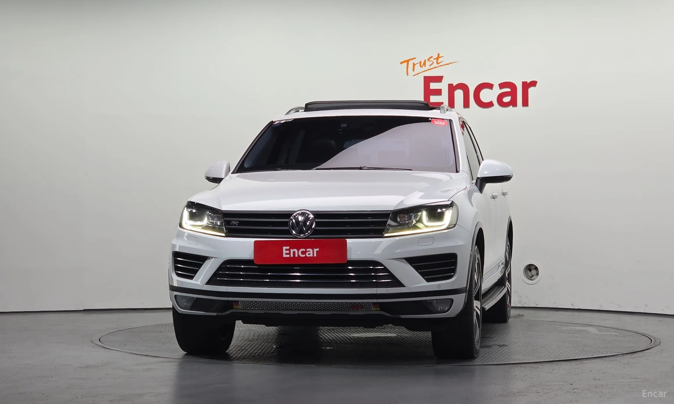 Volkswagen New Touareg превью 3