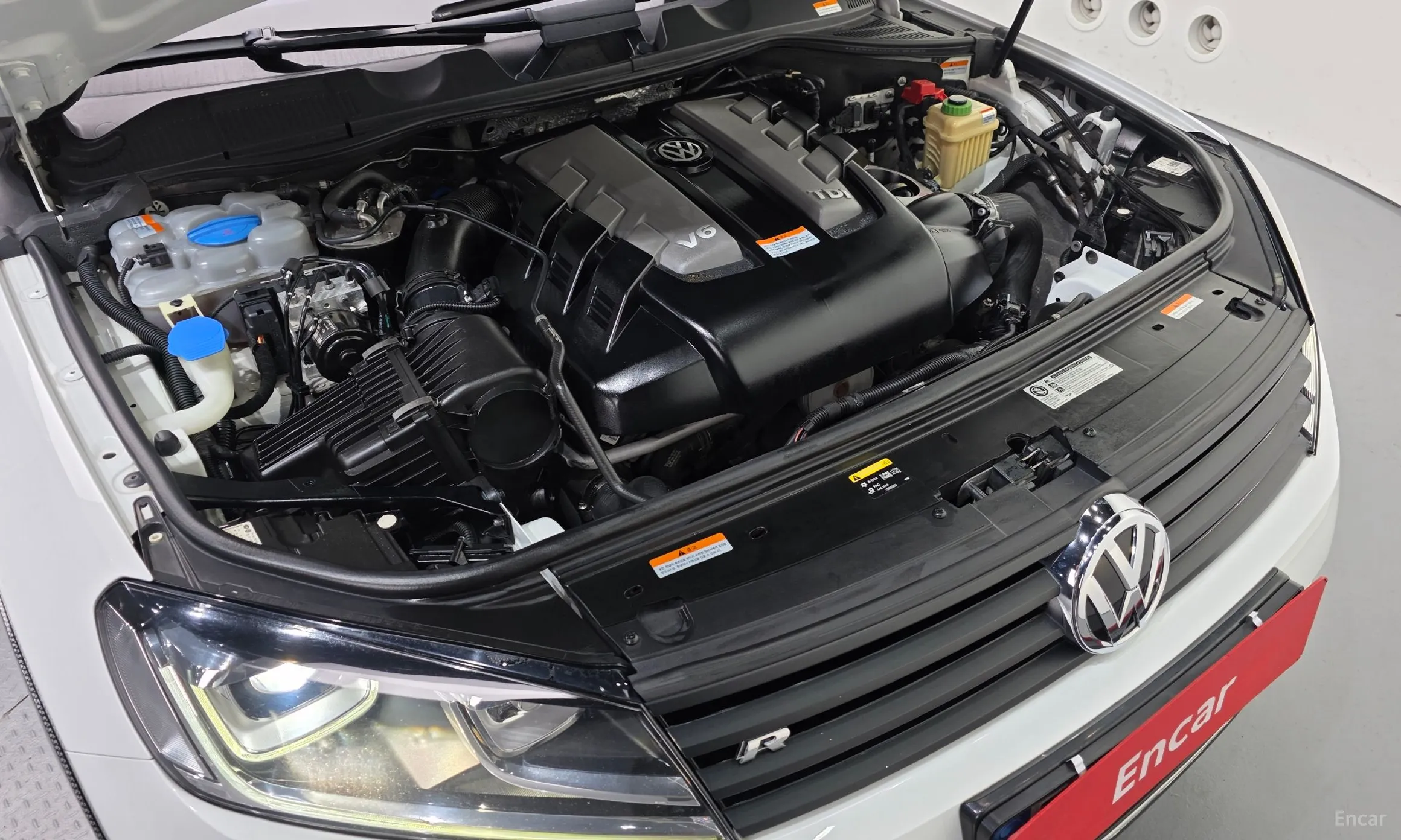 Volkswagen New Touareg превью 6