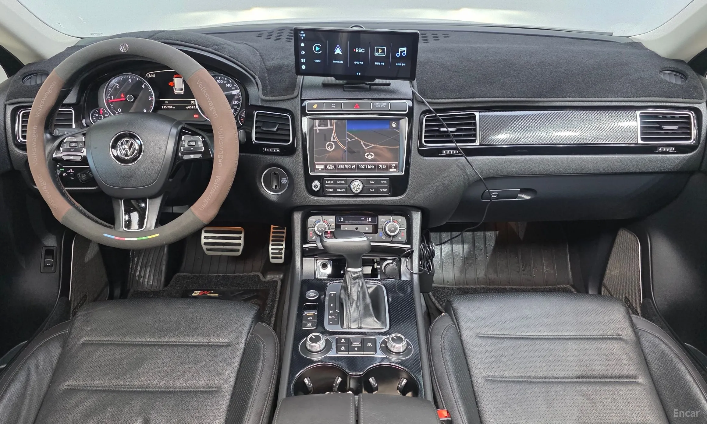 Volkswagen New Touareg превью 7