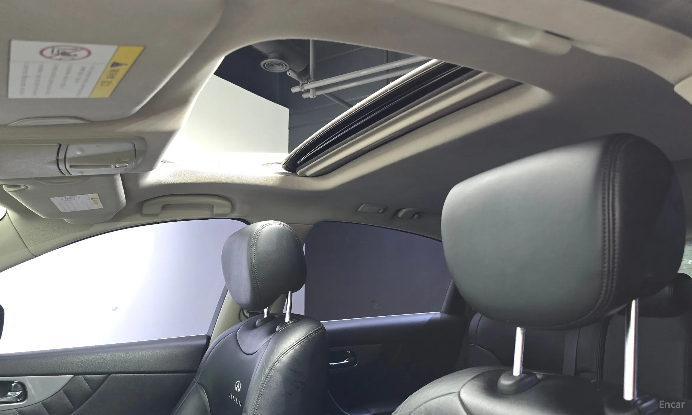 Infiniti FX35 превью 16