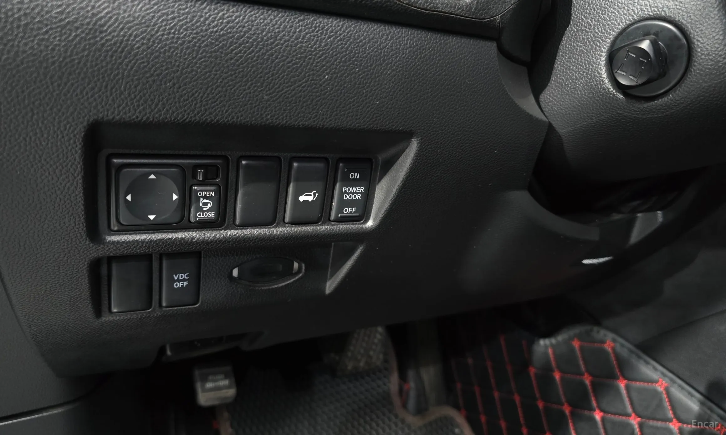 Infiniti FX35 превью 17