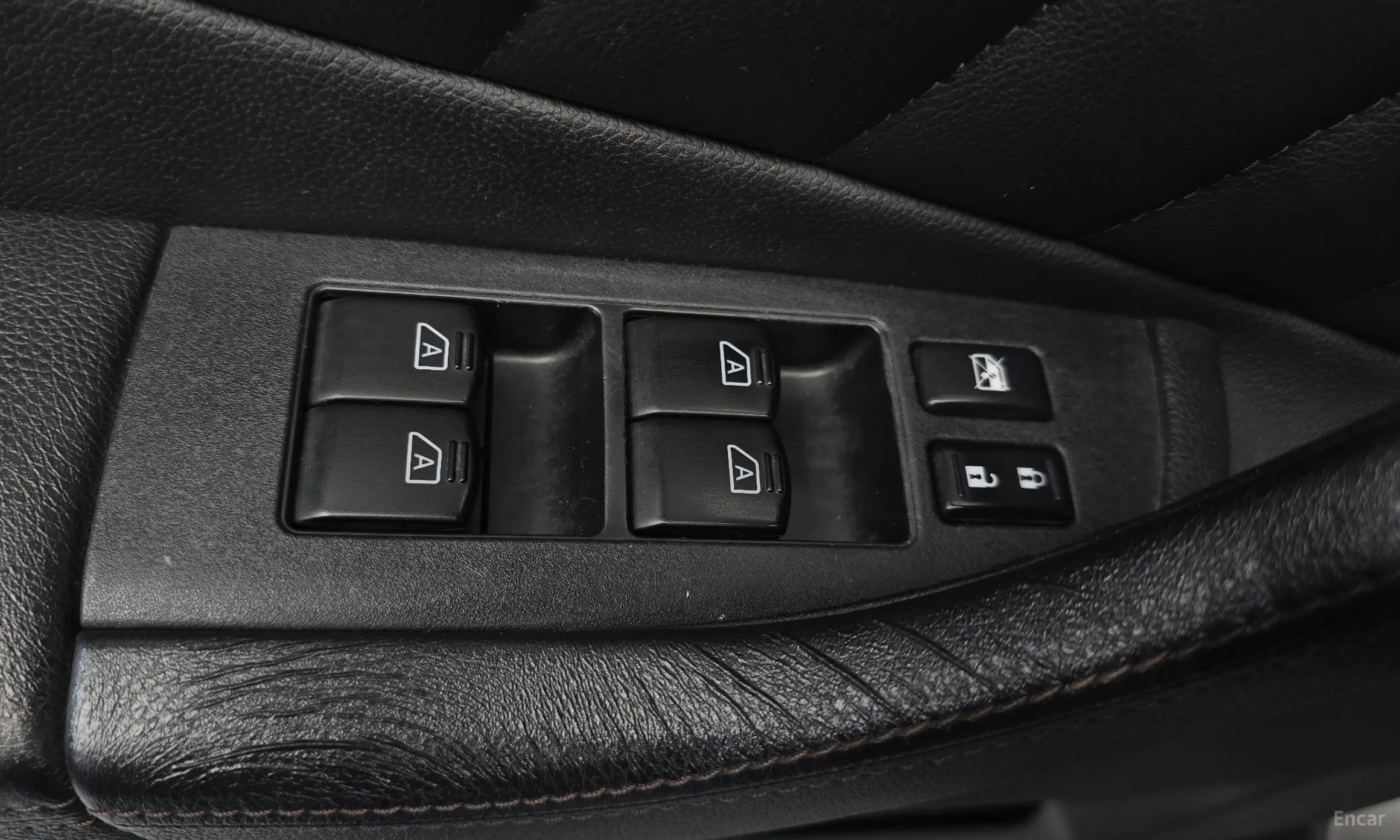 Infiniti FX35 превью 18