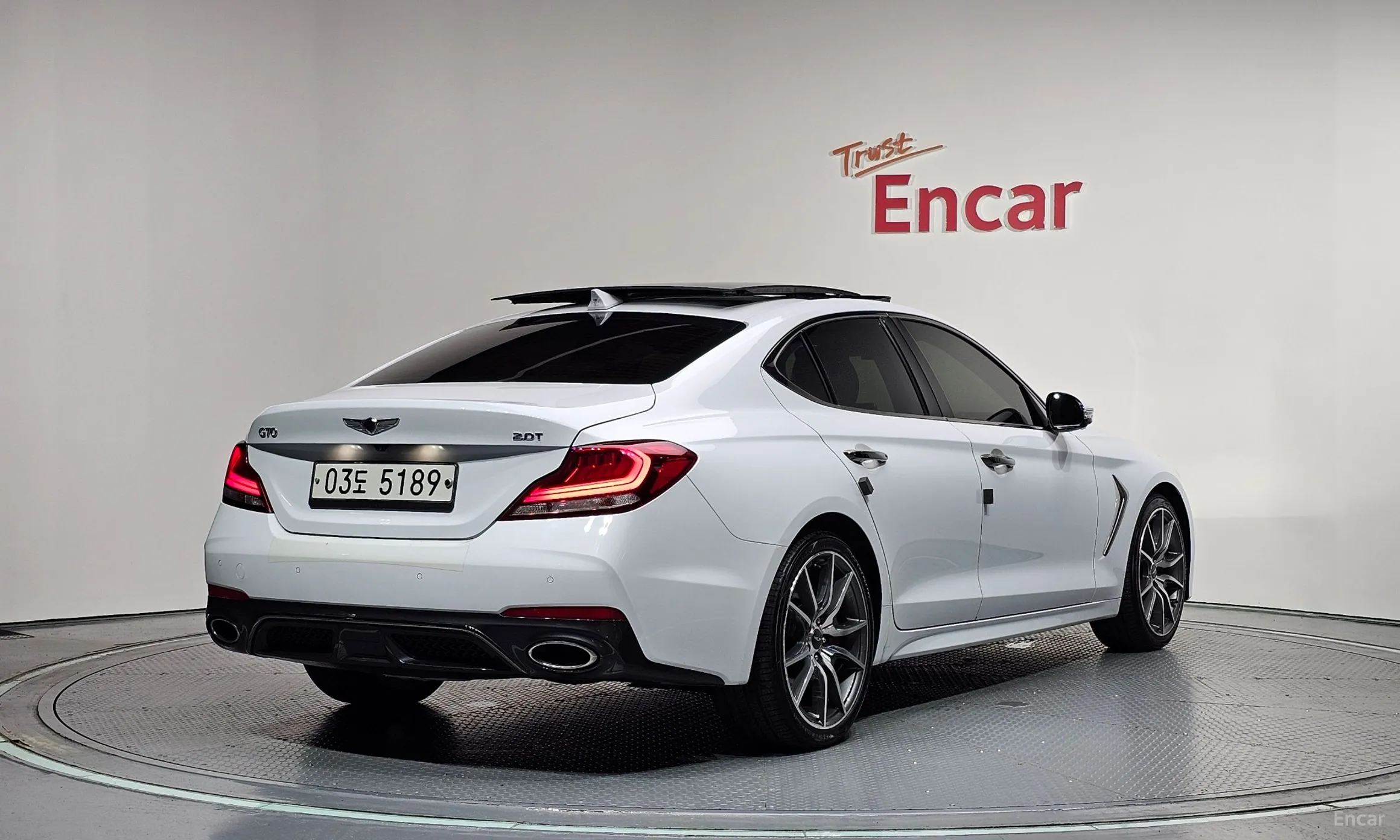 Genesis G70 превью 2