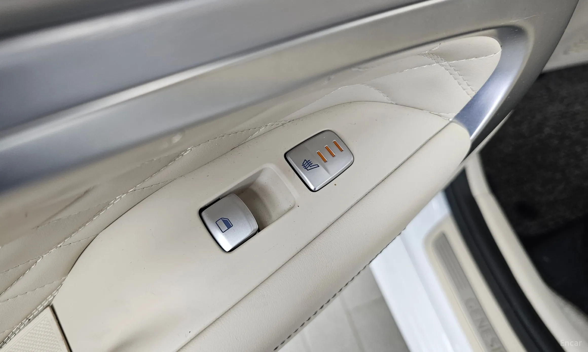 Genesis G70 превью 19