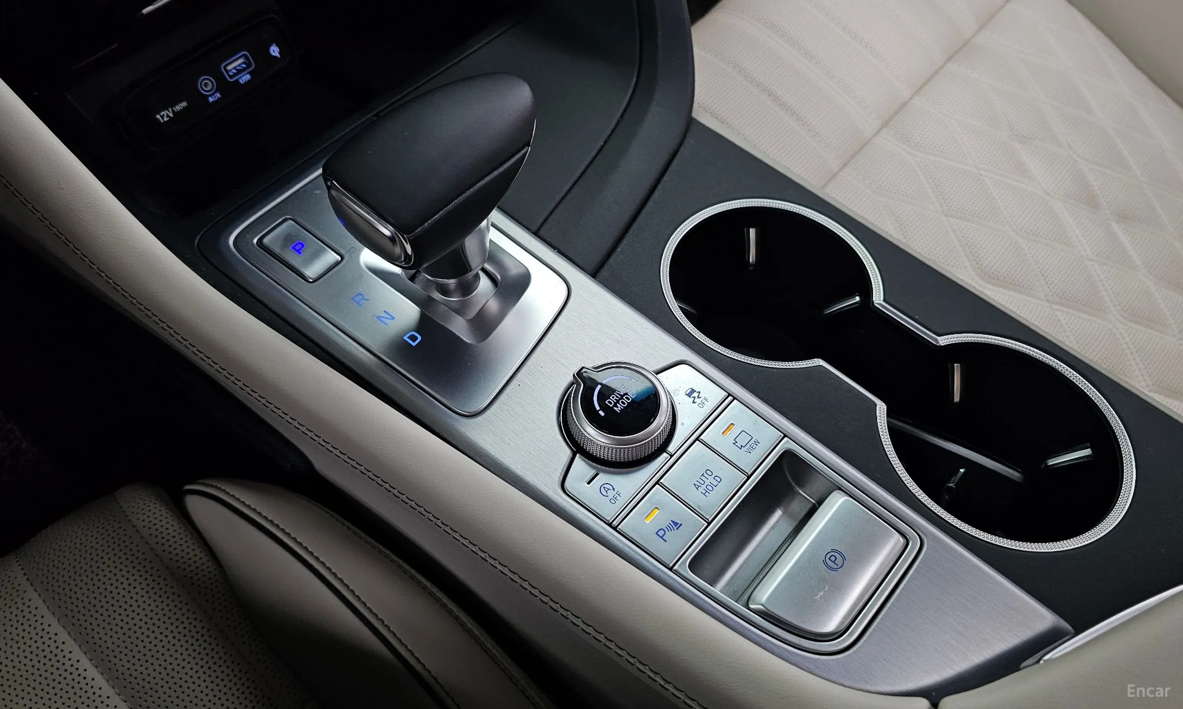 Genesis G70 превью 9