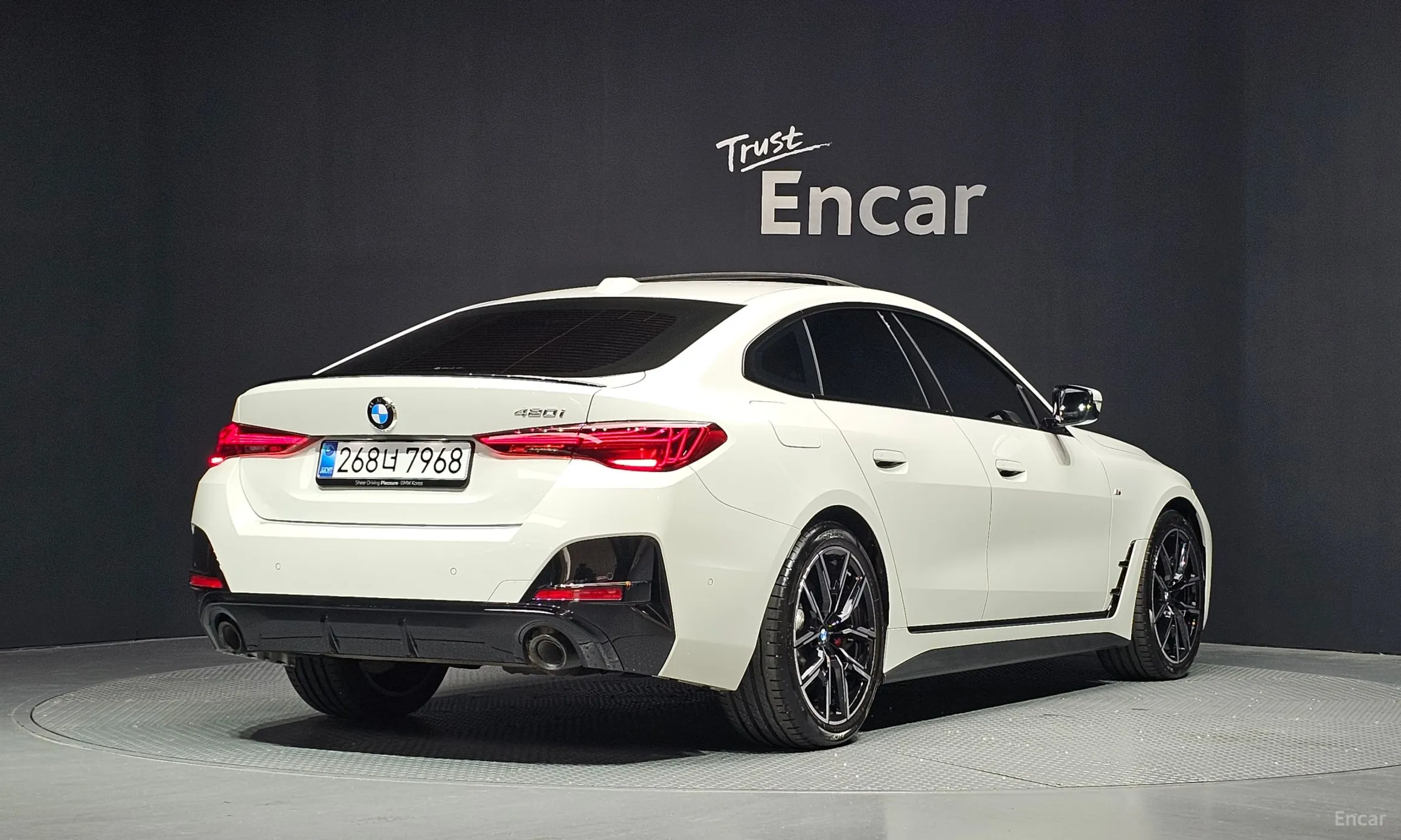 BMW Series 4 (G22)