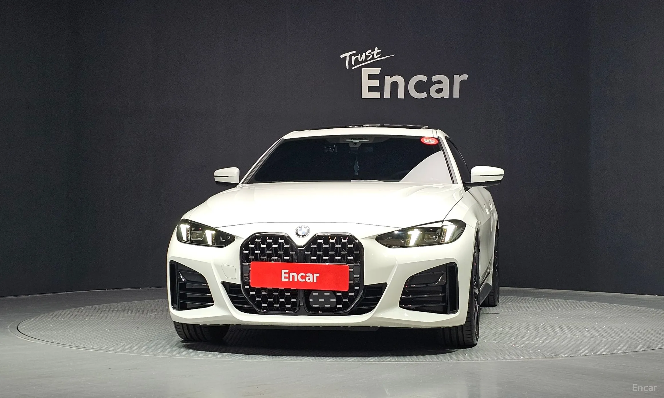 BMW Series 4 (G22) превью 3