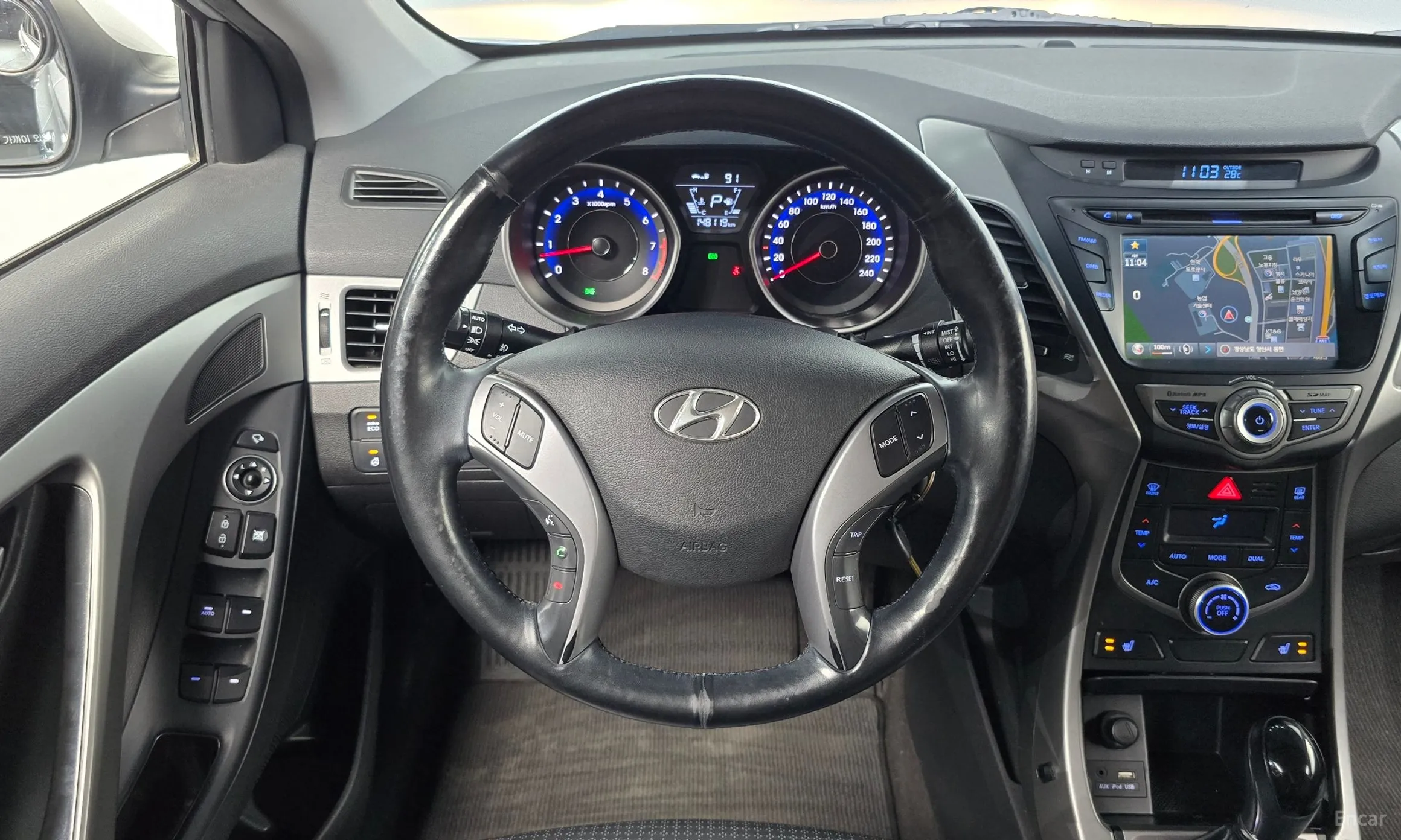 Hyundai Avante превью 13