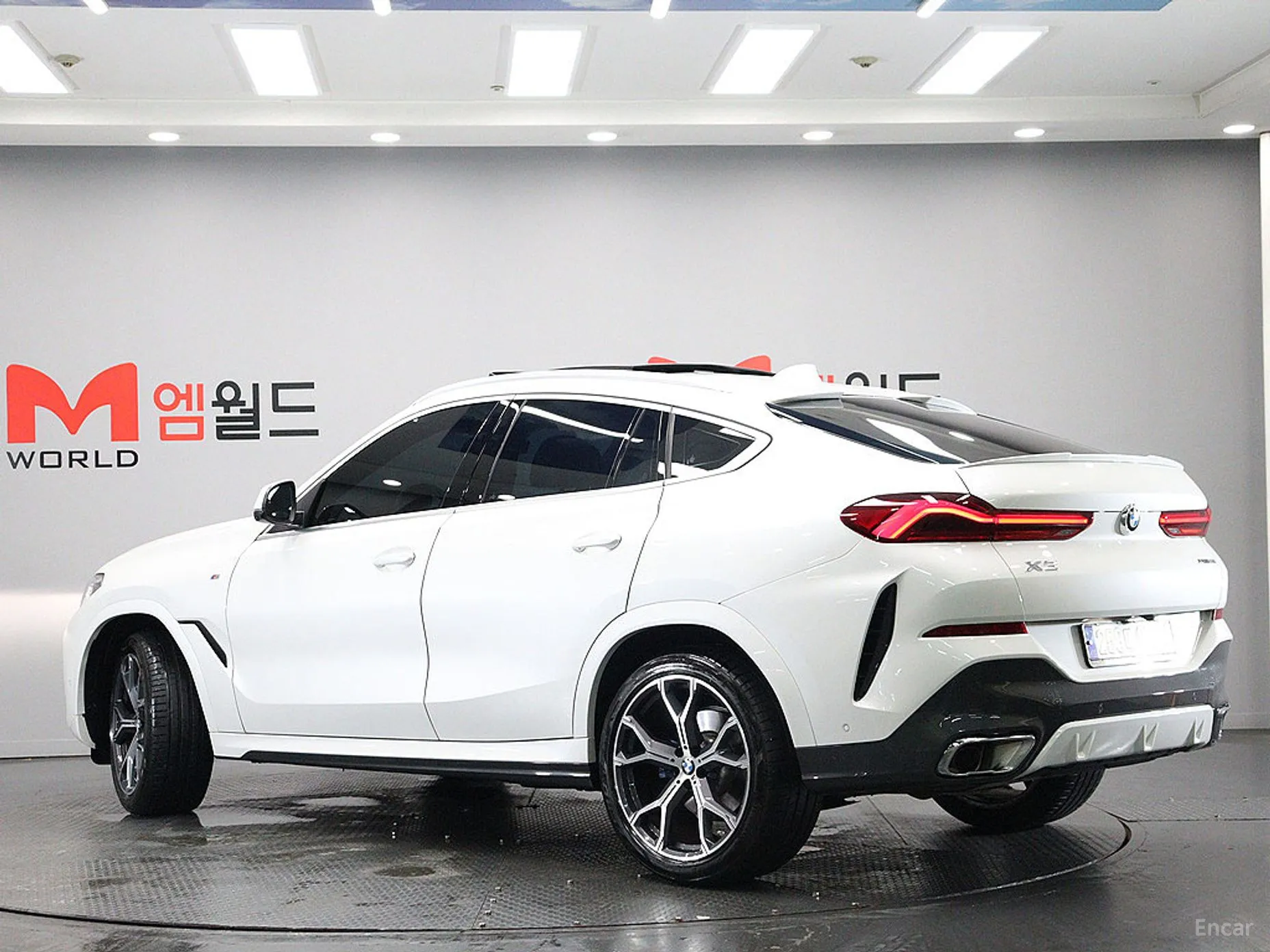 BMW X6 (G06)