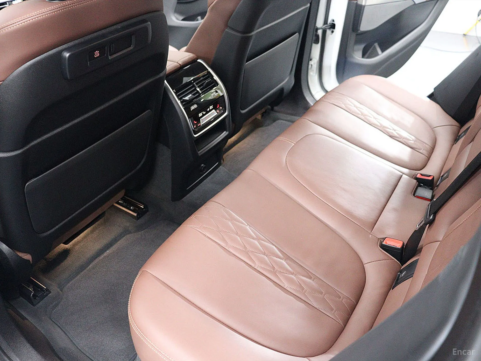 BMW X6 (G06) превью 9