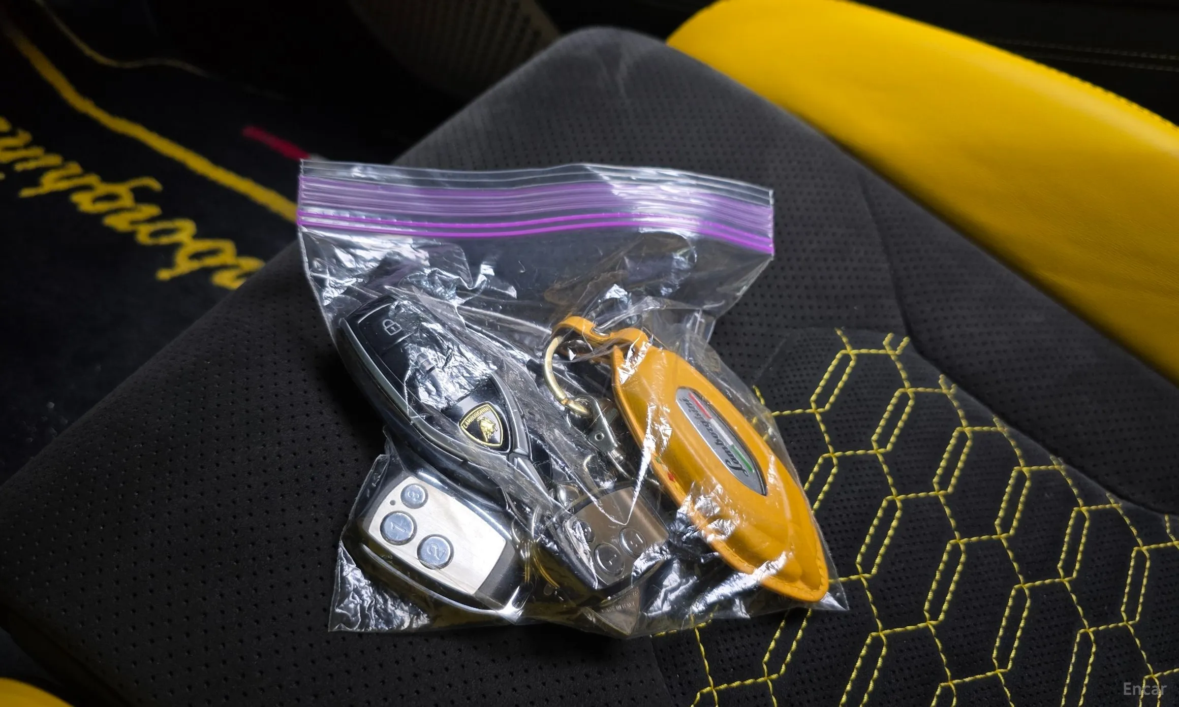 Lamborghini Urus превью 15