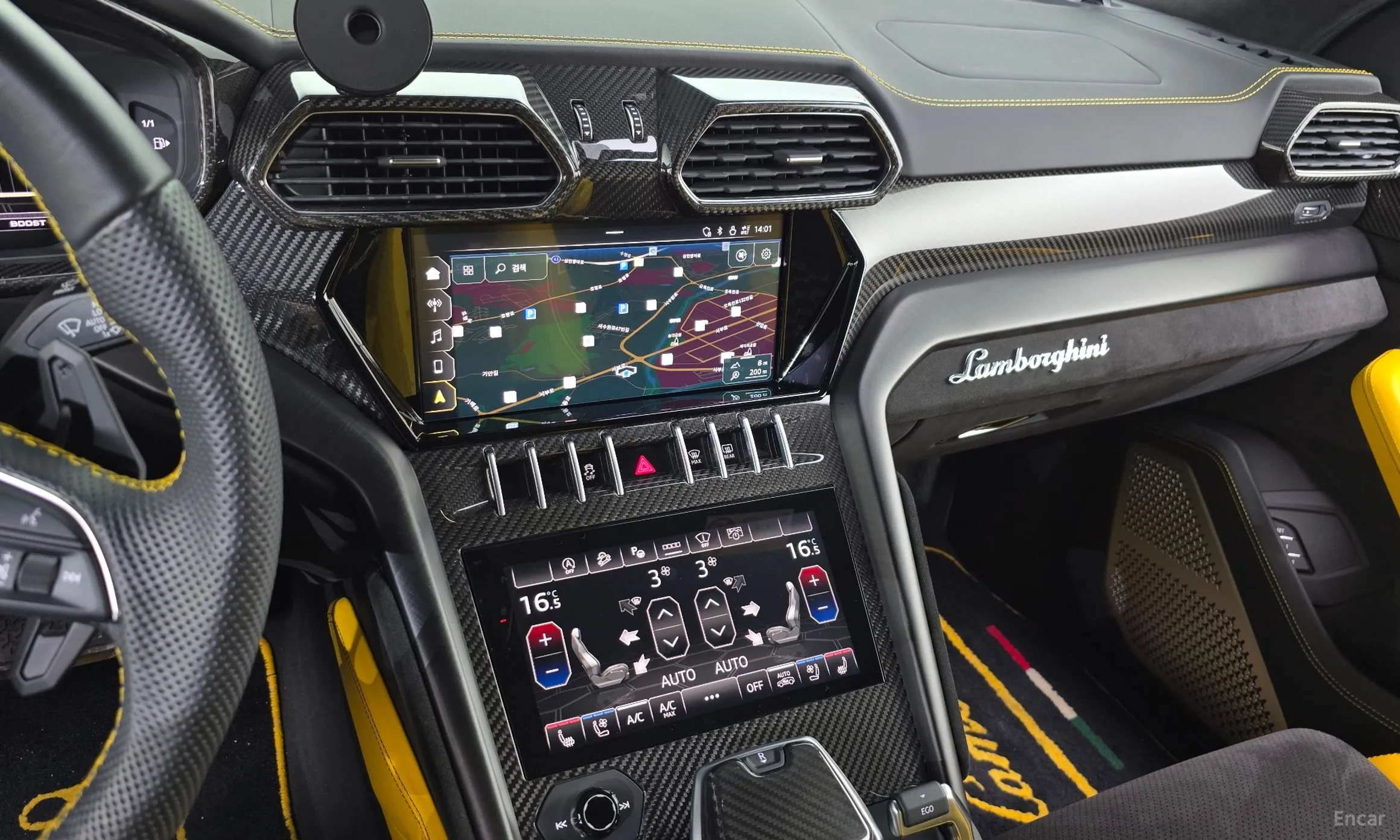 Lamborghini Urus превью 19