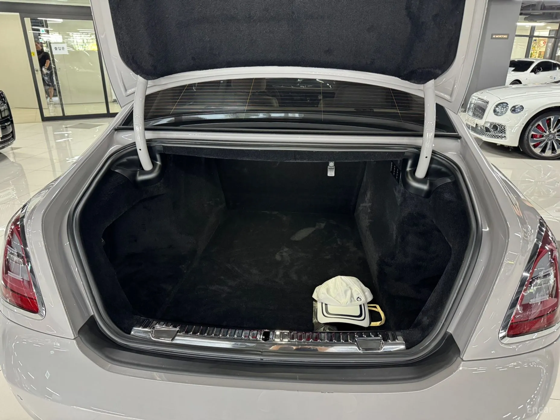 Rolls-Royce Ghost 2nd Generation превью 4