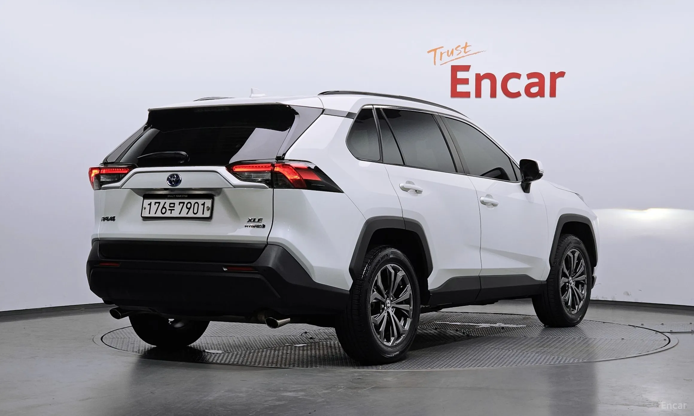 Toyota RAV4 5th Generation