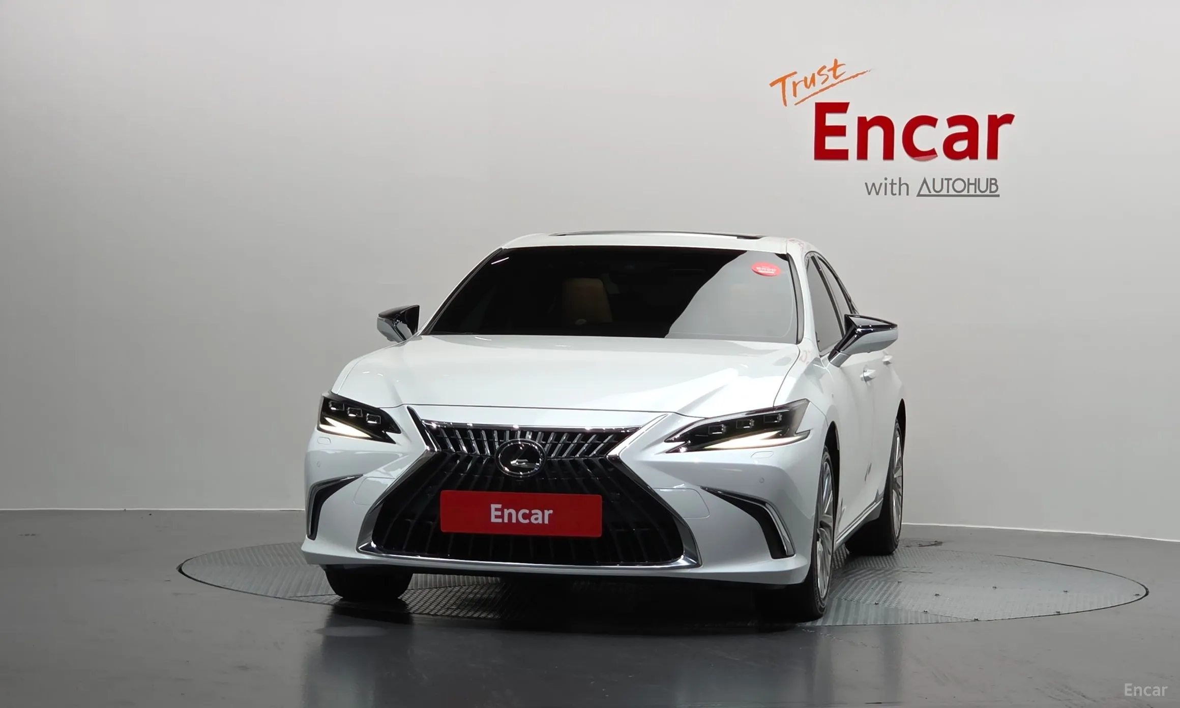 Lexus ES300h 7th Generation превью 3