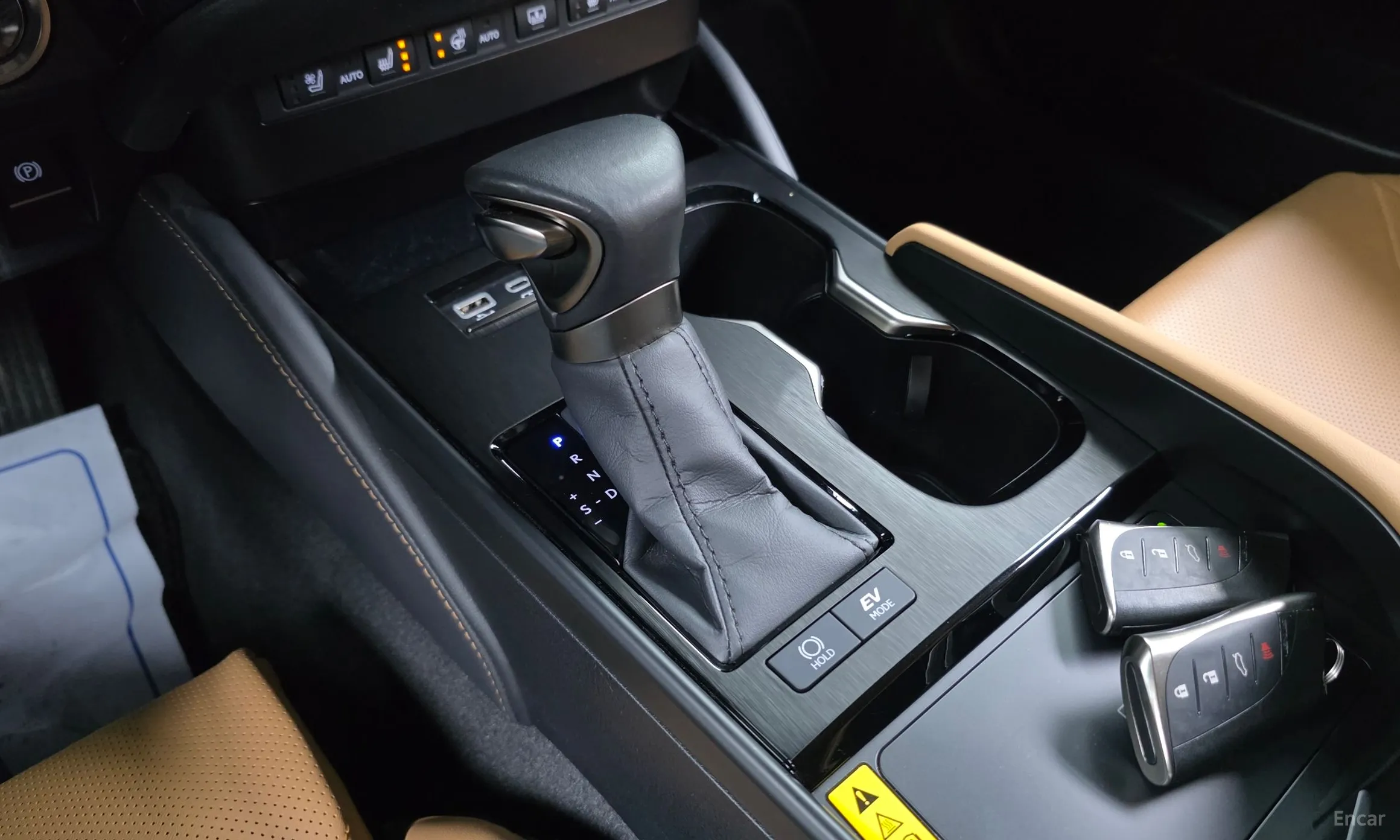 Lexus ES300h 7th Generation превью 9