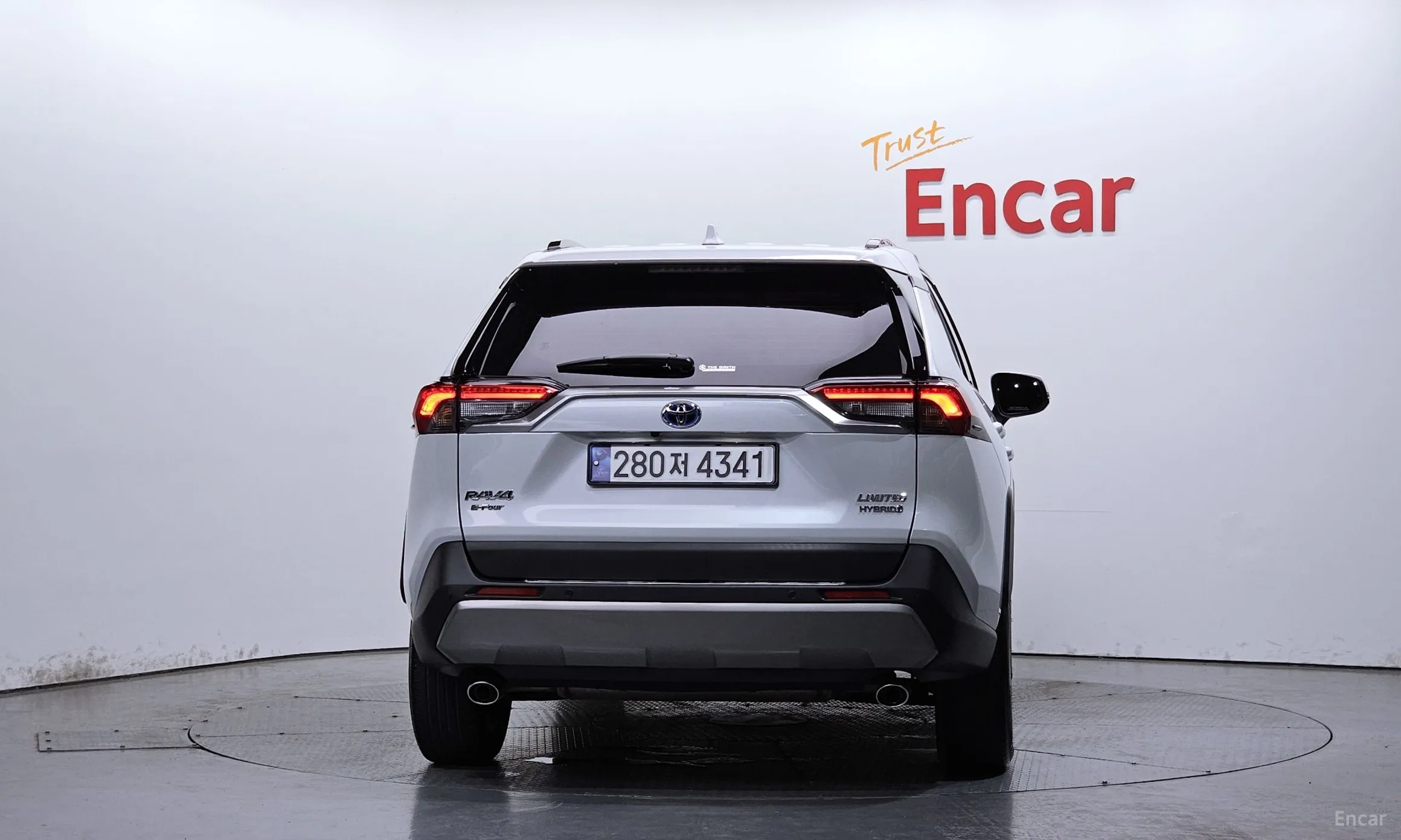 Toyota RAV4 5th Generation превью 4
