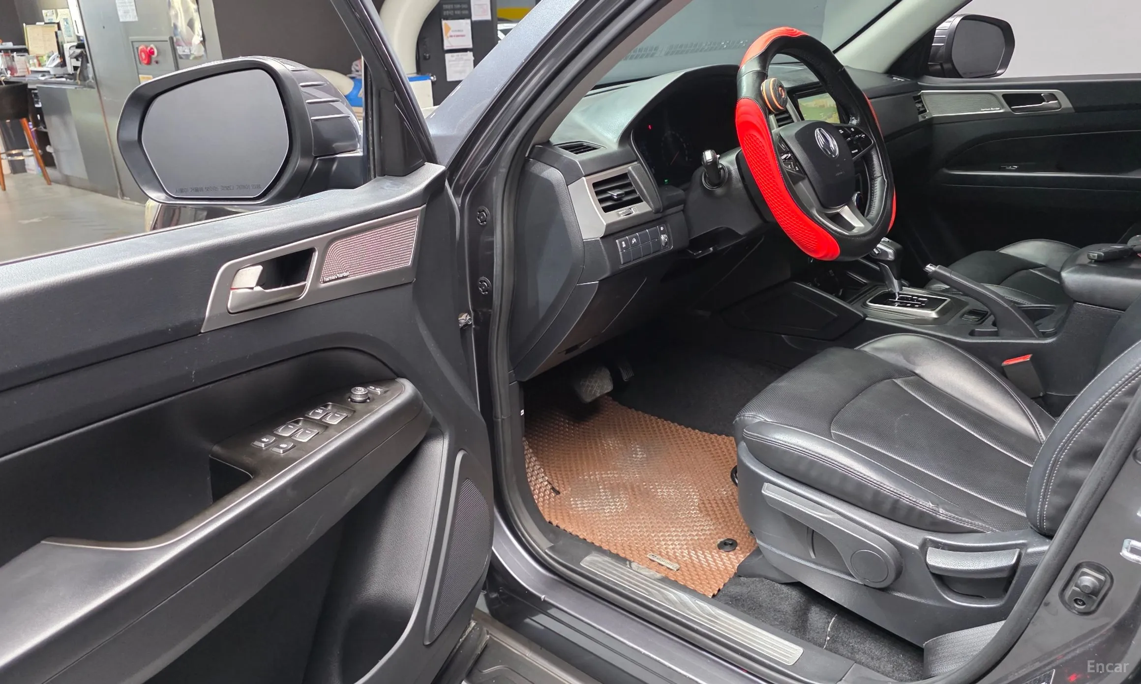 KG Mobility (SsangYong) Rexton Sports превью 10