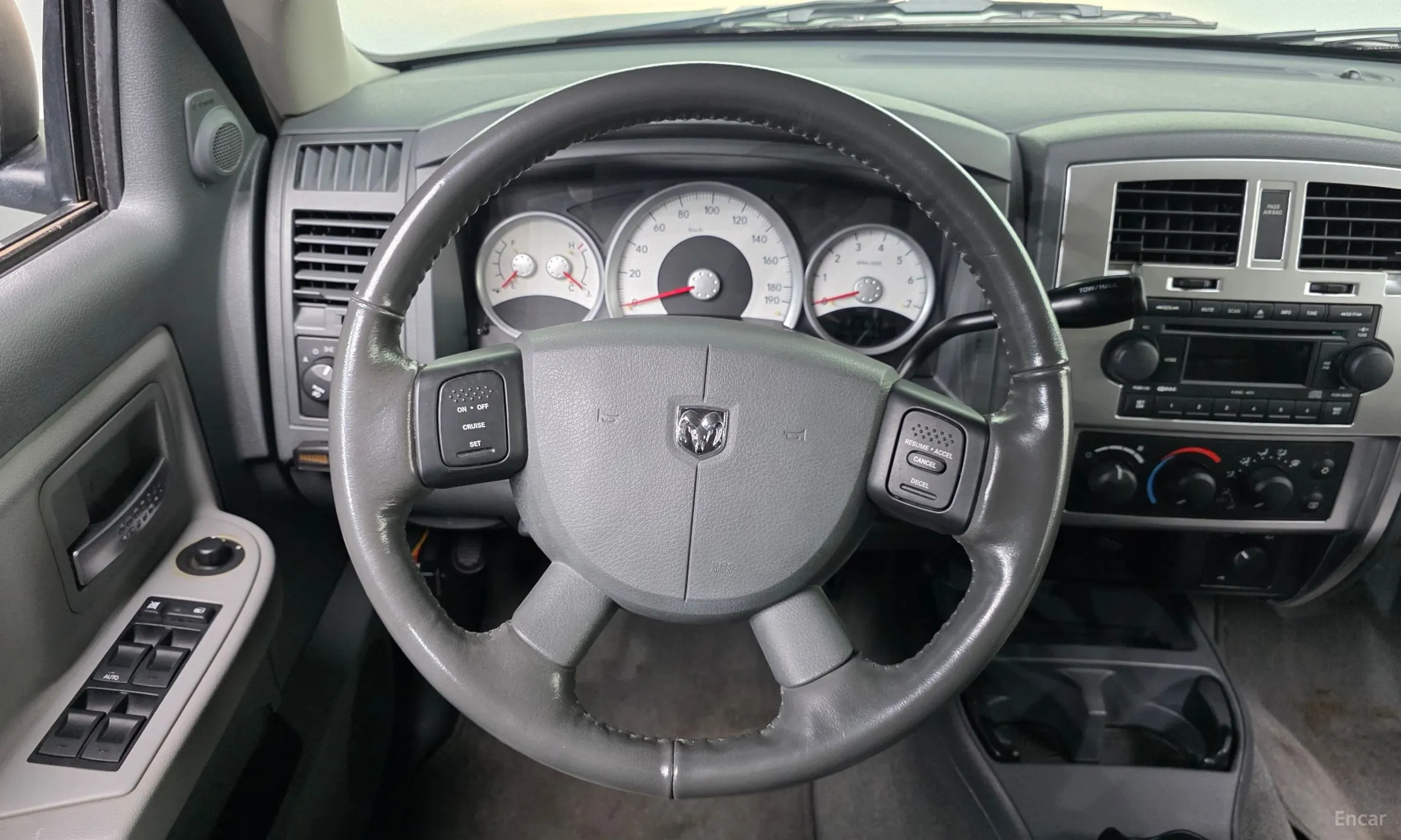 Dodge Dakota превью 13