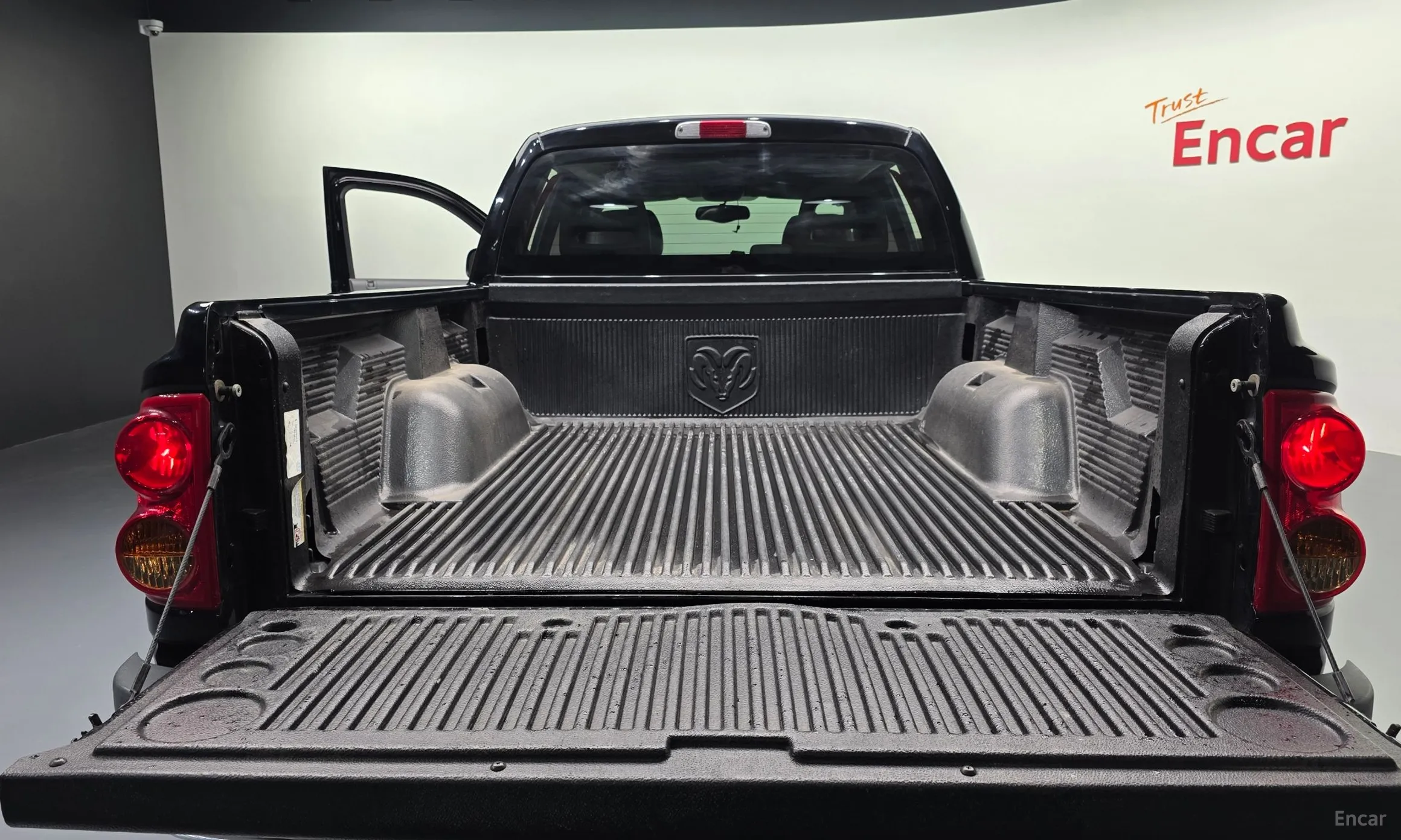 Dodge Dakota превью 20