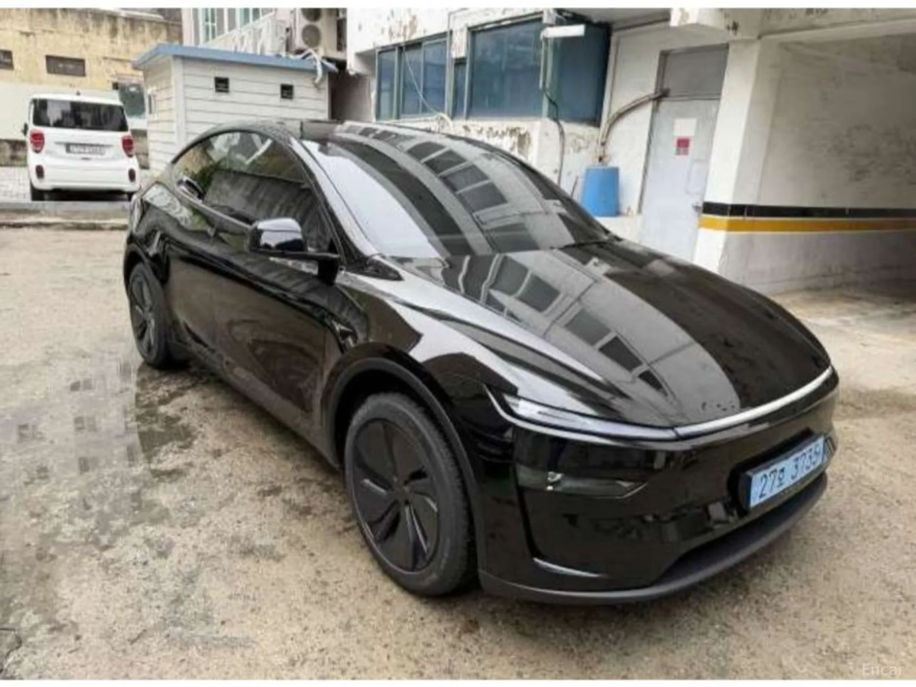 Tesla Model Y превью 5