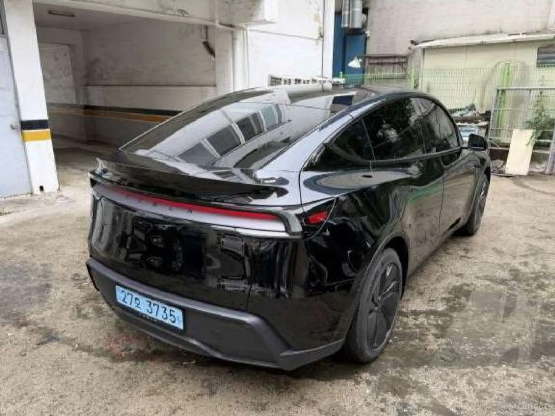 Tesla Model Y превью 6