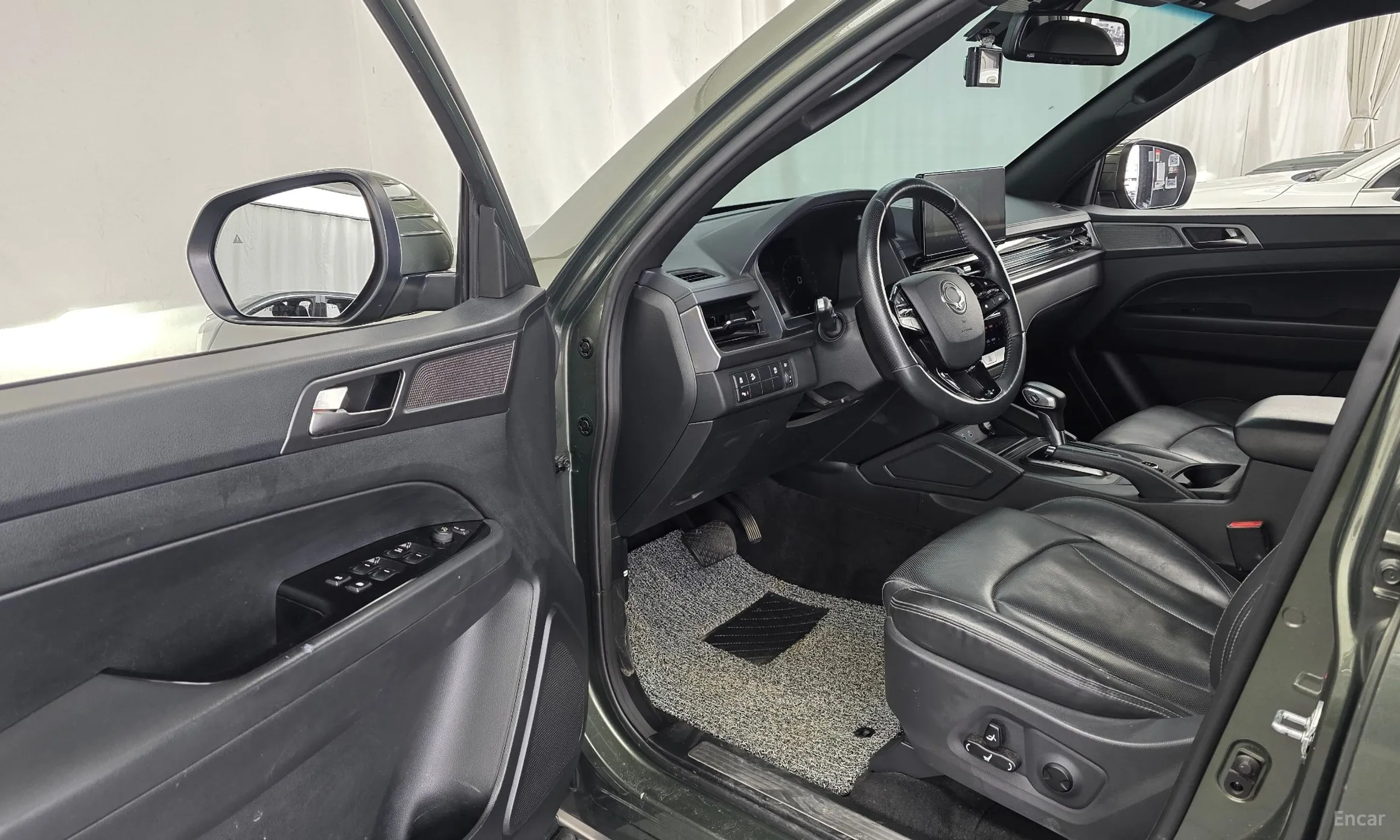 KG Mobility (SsangYong) Rexton Sports превью 10