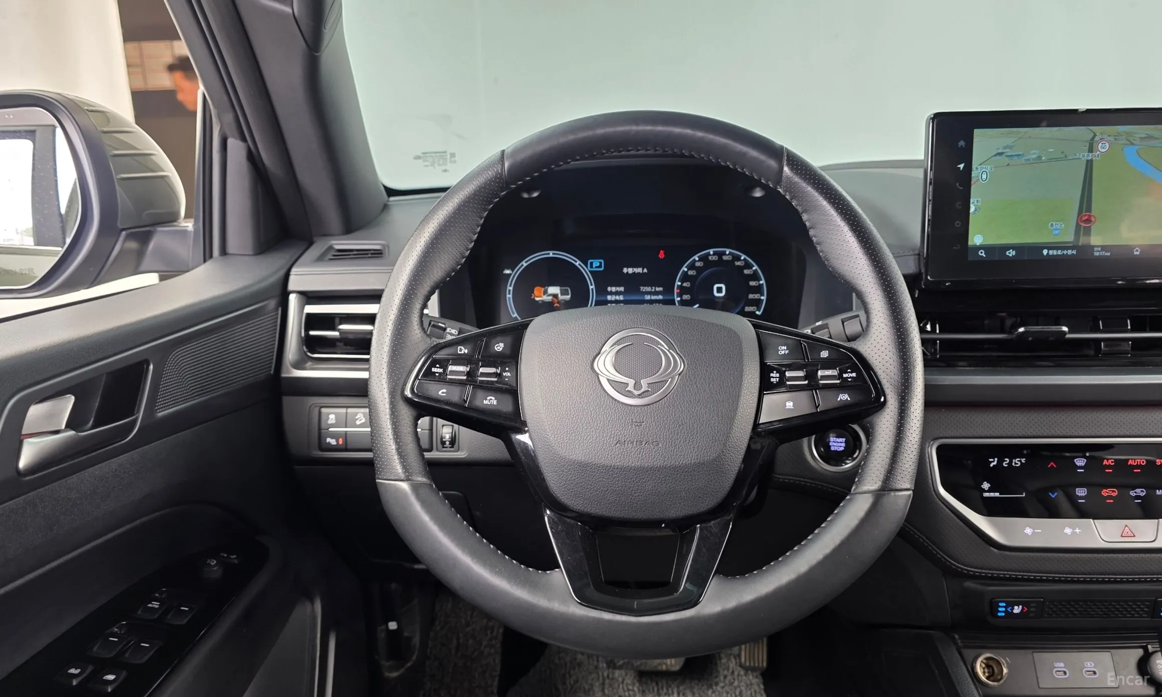 KG Mobility (SsangYong) Rexton Sports превью 12