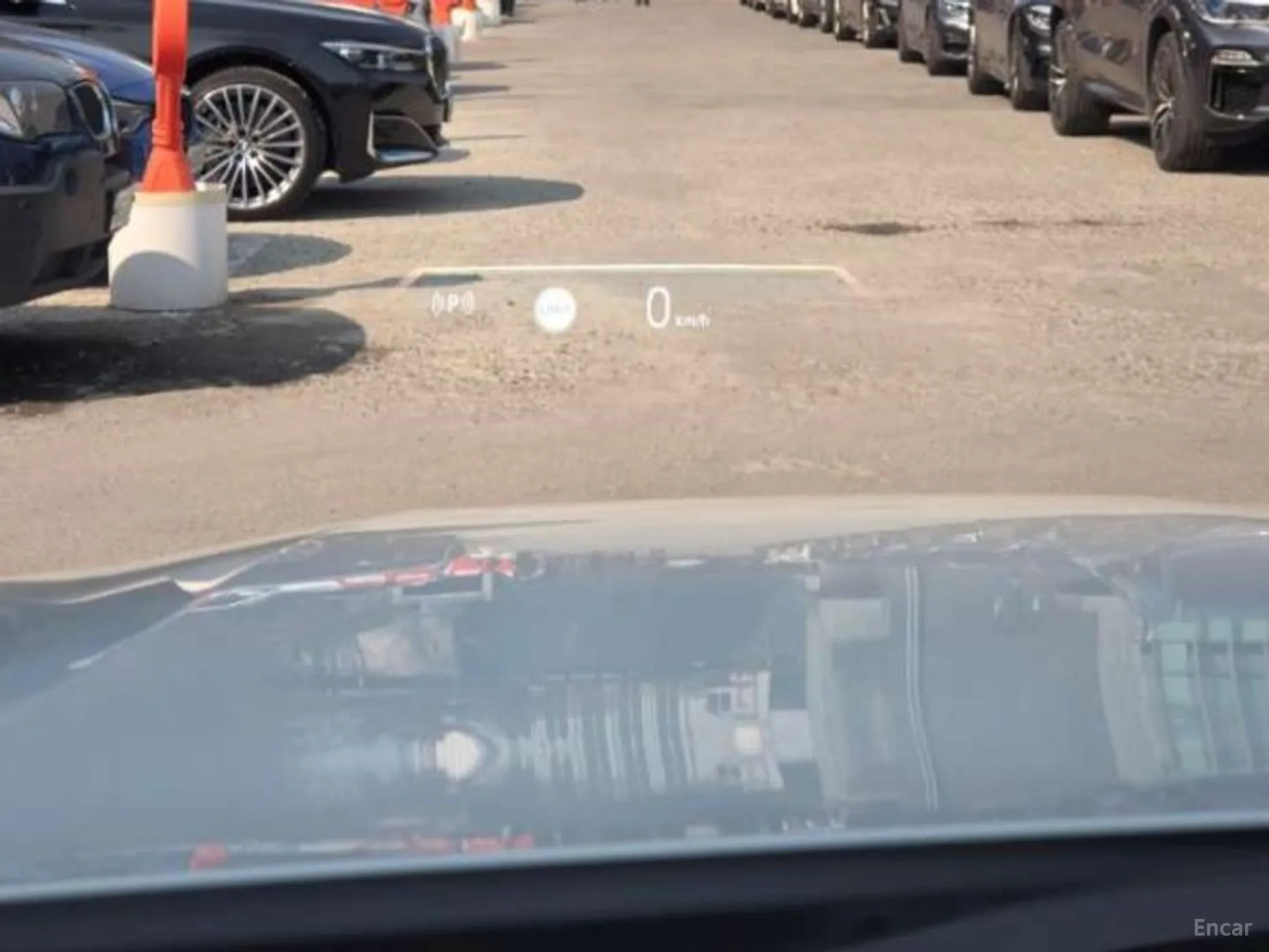 BMW 5 Series (G60) превью 16