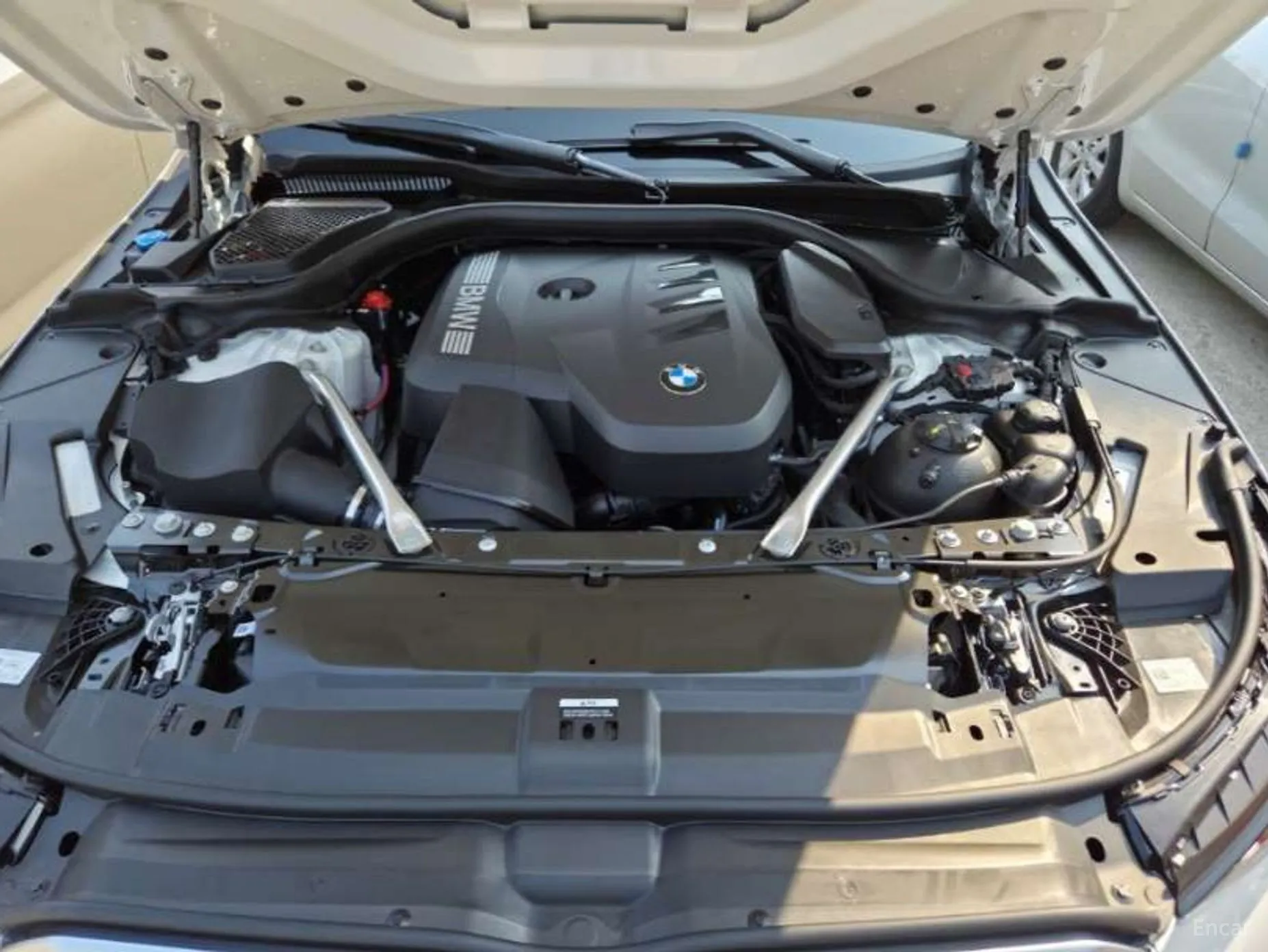 BMW 5 Series (G60) превью 6