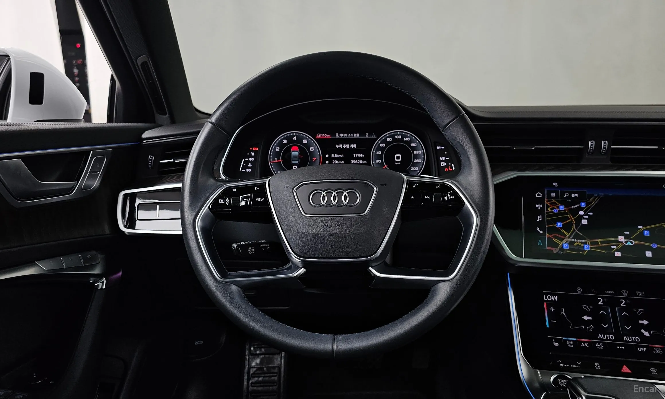 Audi A6 (C8) превью 13