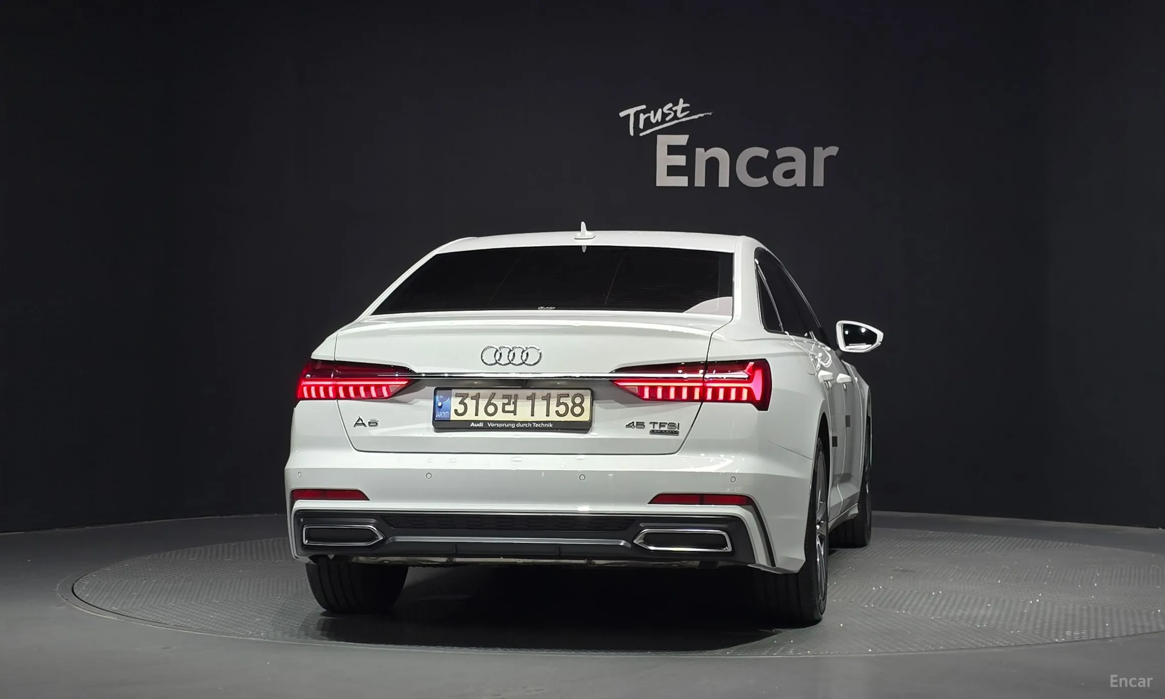 Audi A6 (C8) превью 4