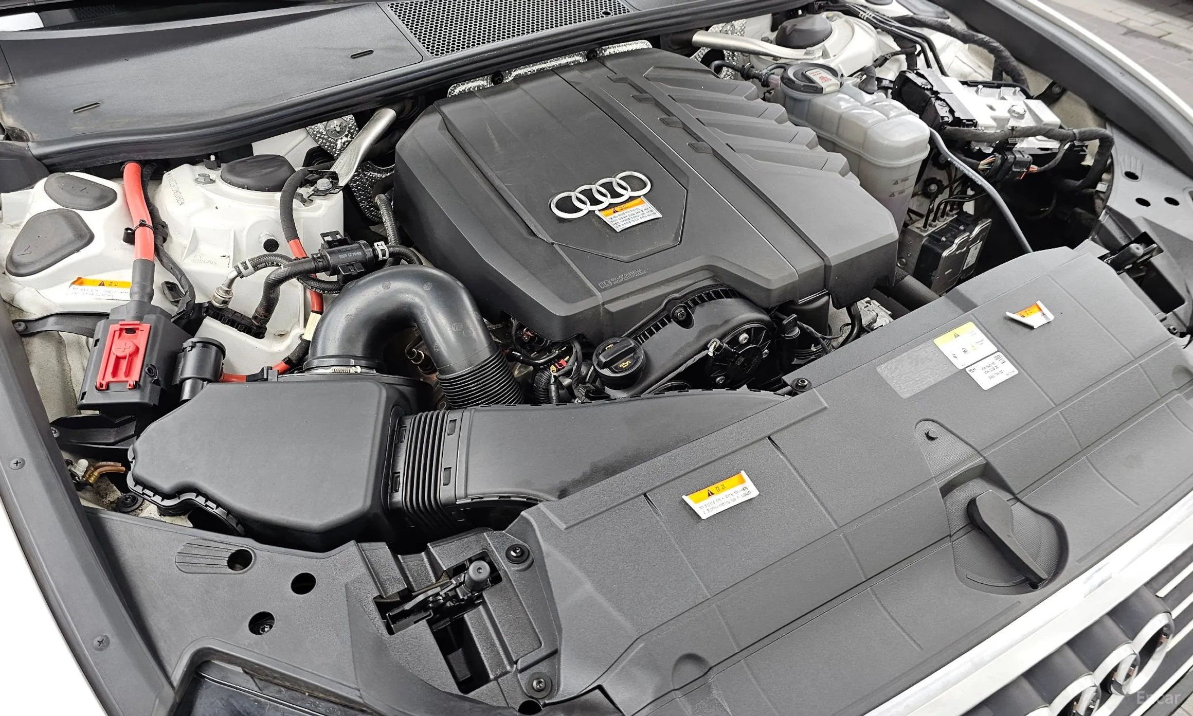 Audi A6 (C8) превью 6