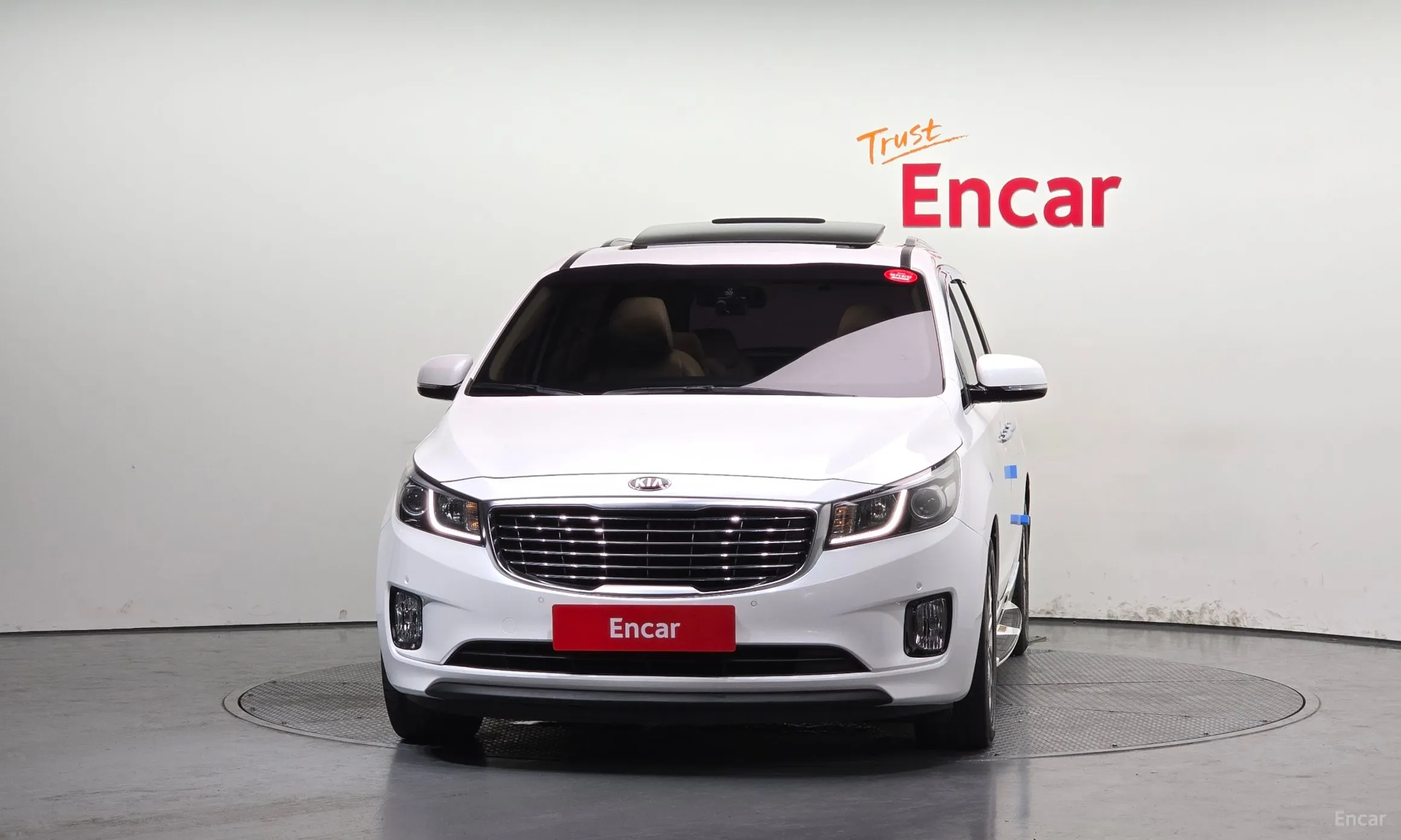 Kia Carnival превью 3