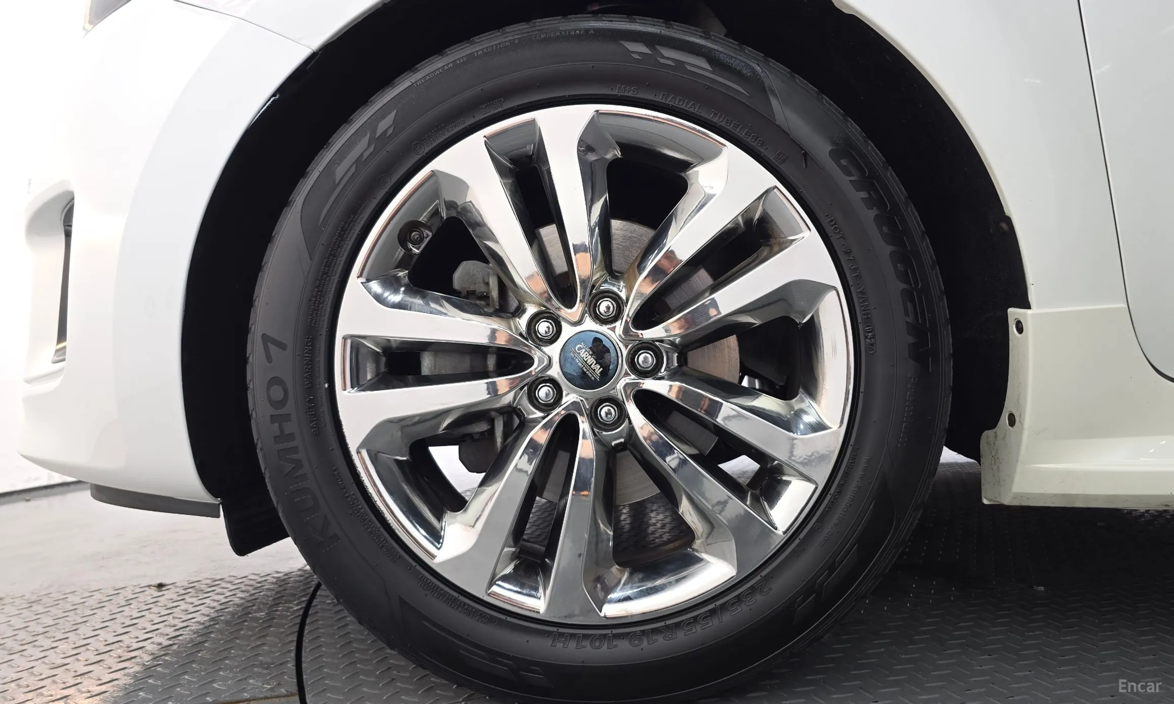Kia Carnival превью 5