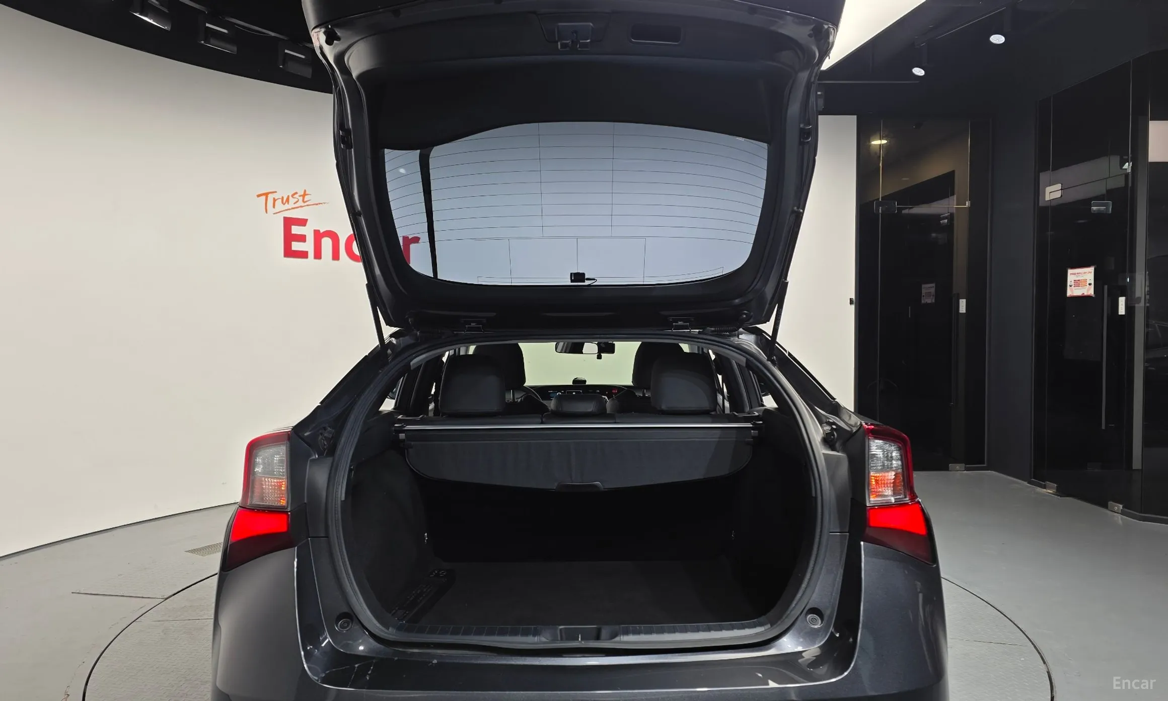 Toyota Prius 4th Generation превью 20