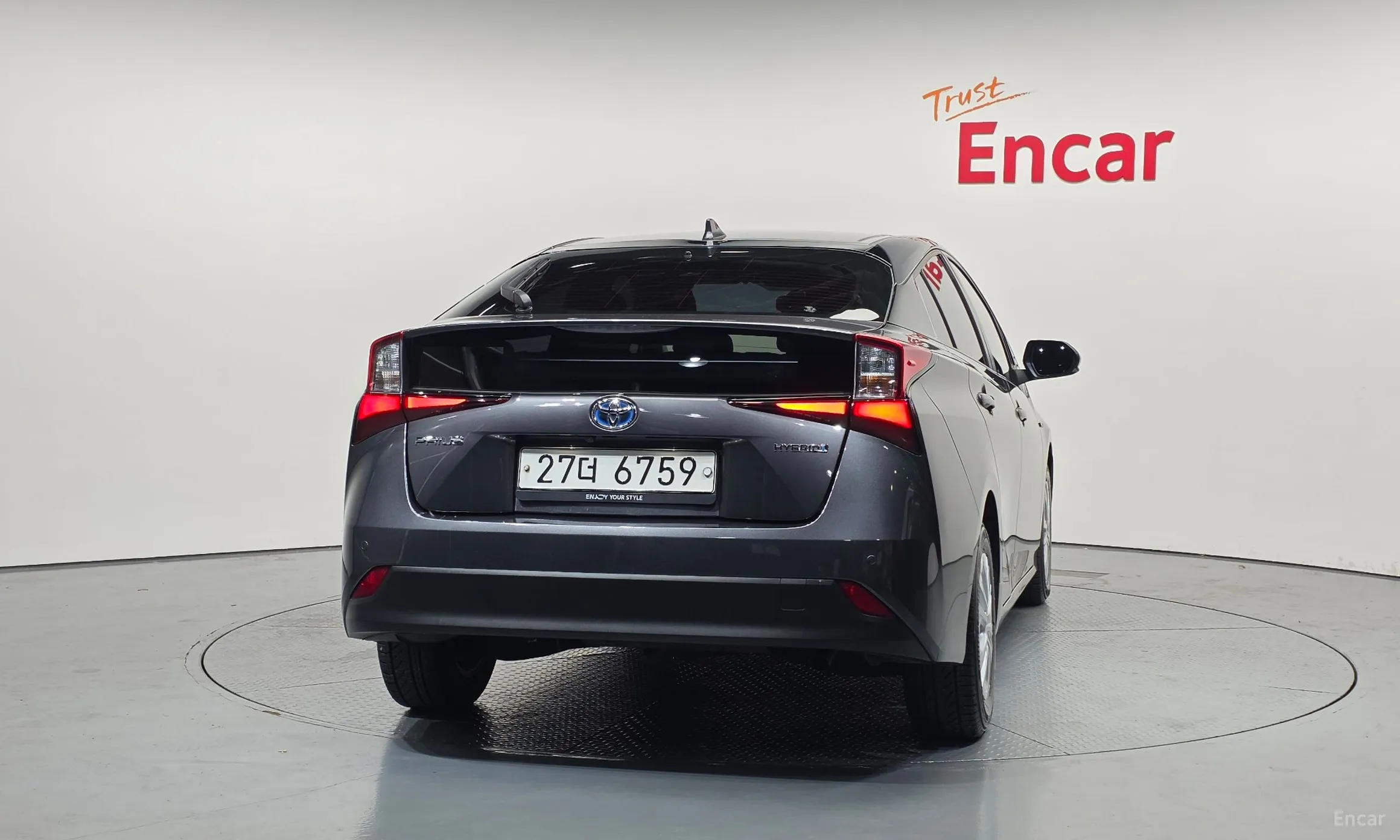 Toyota Prius 4th Generation превью 4